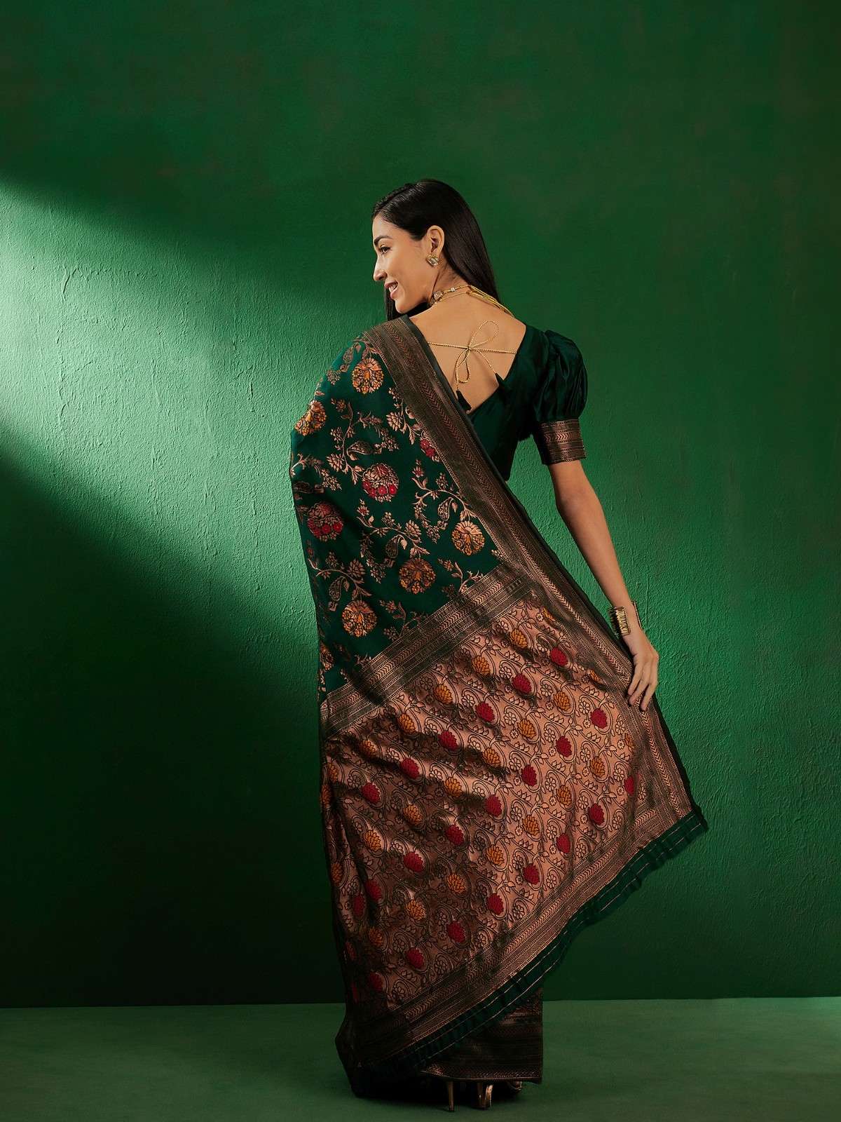 Catalog Designer Saree.