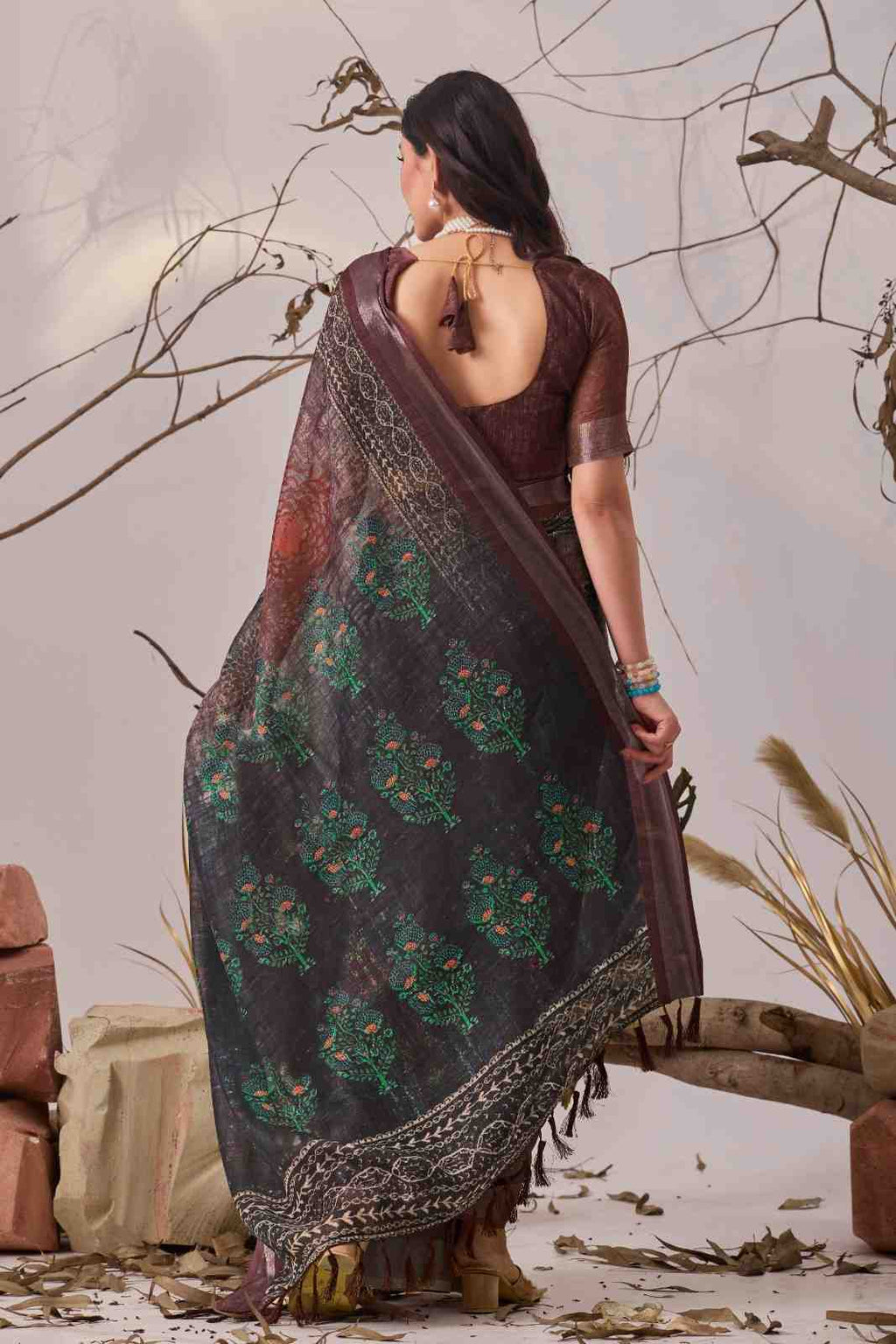 Catalog Designer Saree.