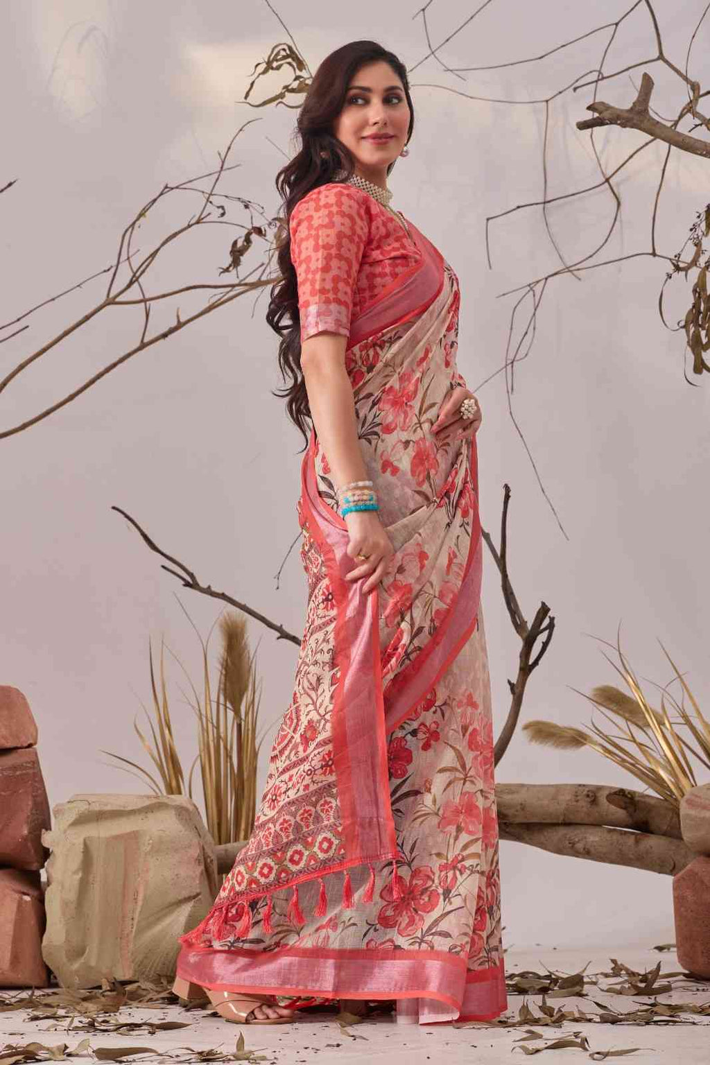 Catalog Designer Saree.