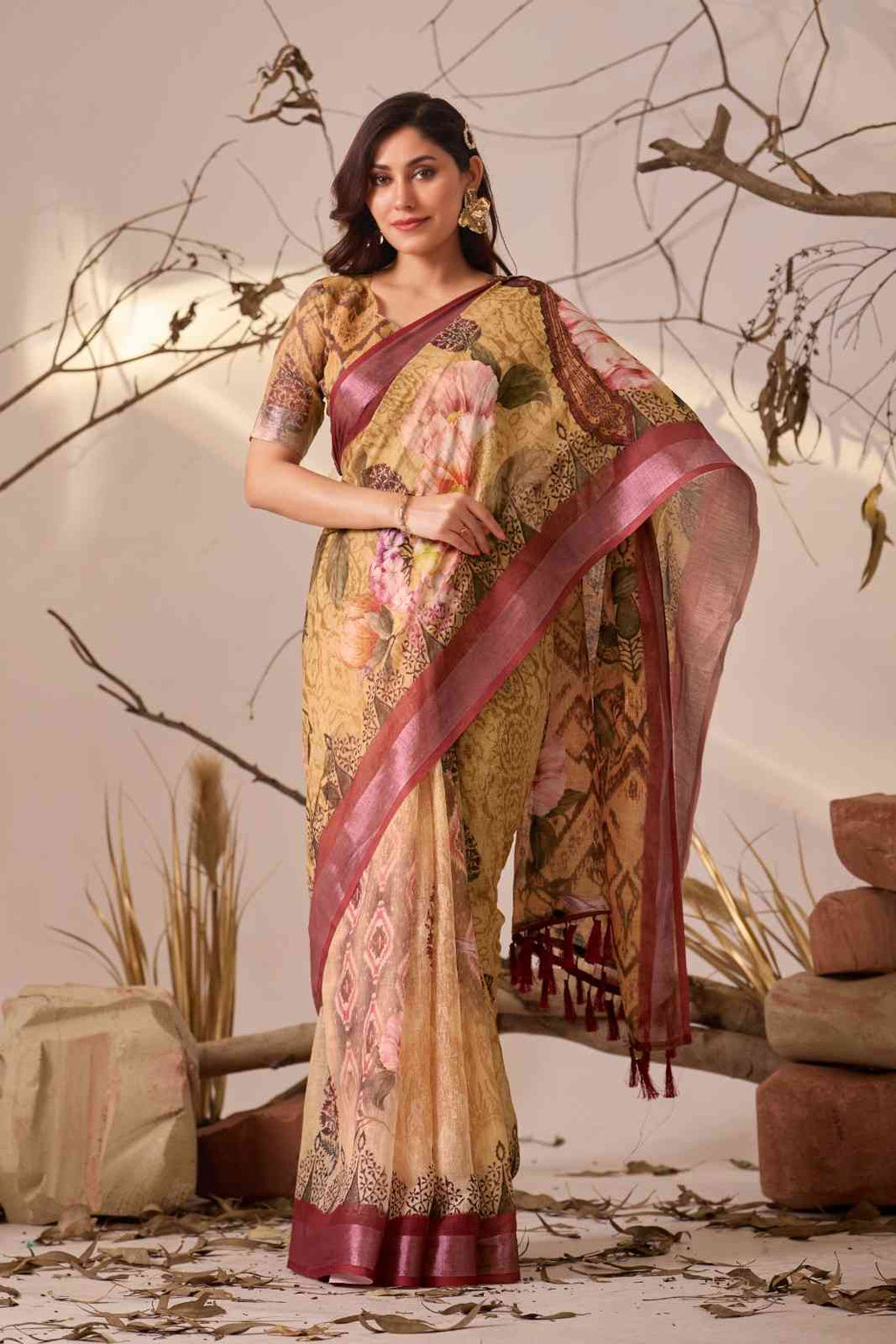 Catalog Designer Saree.