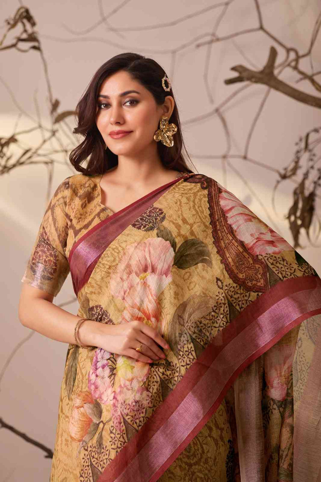 Catalog Designer Saree.