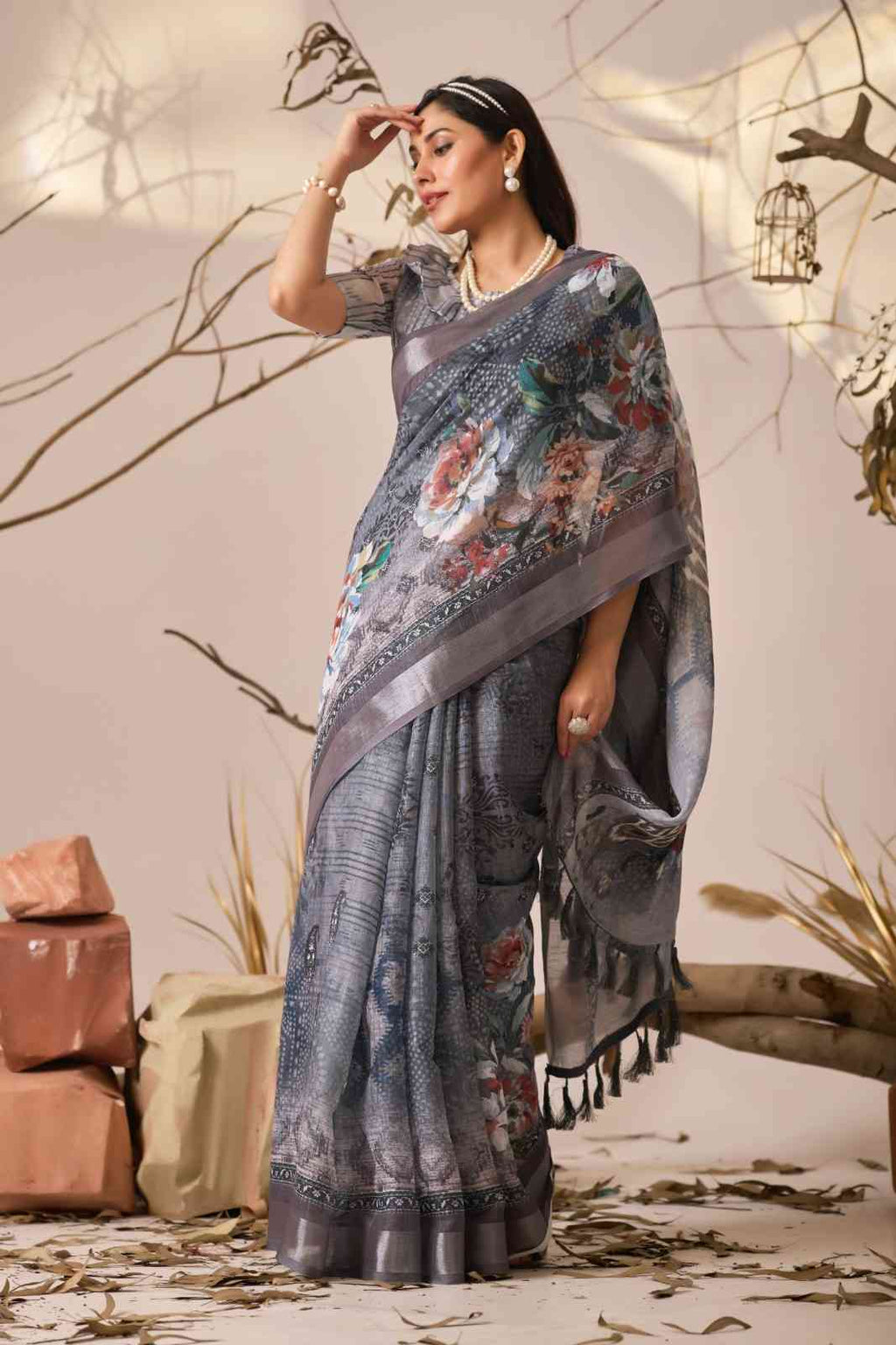 Catalog Designer Saree.