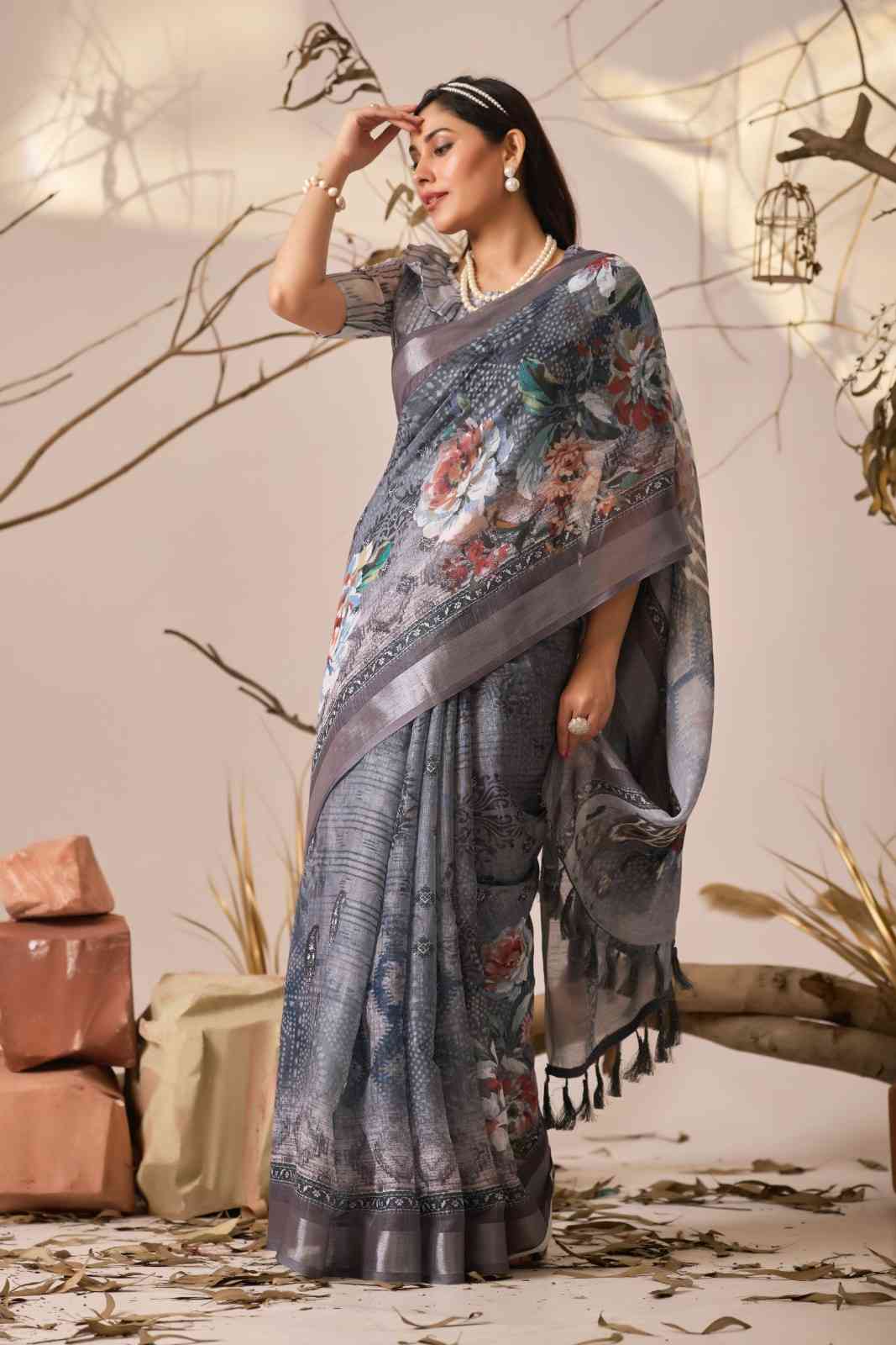 Catalog Designer Saree.