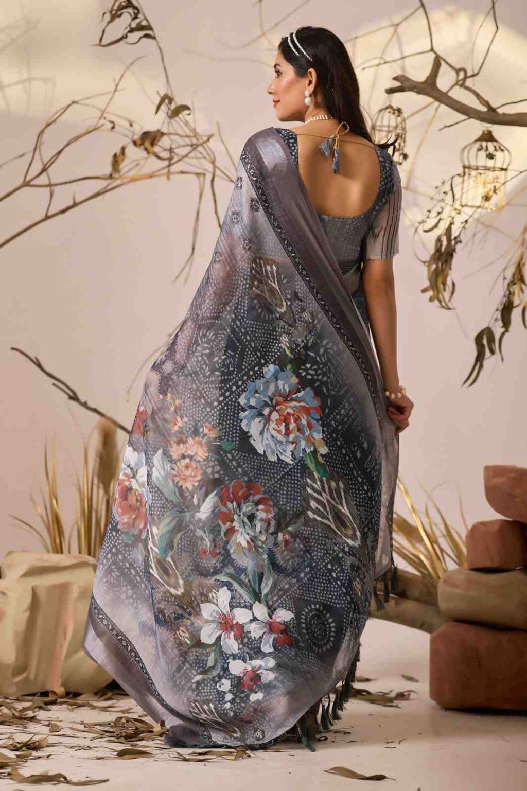 Catalog Designer Saree.