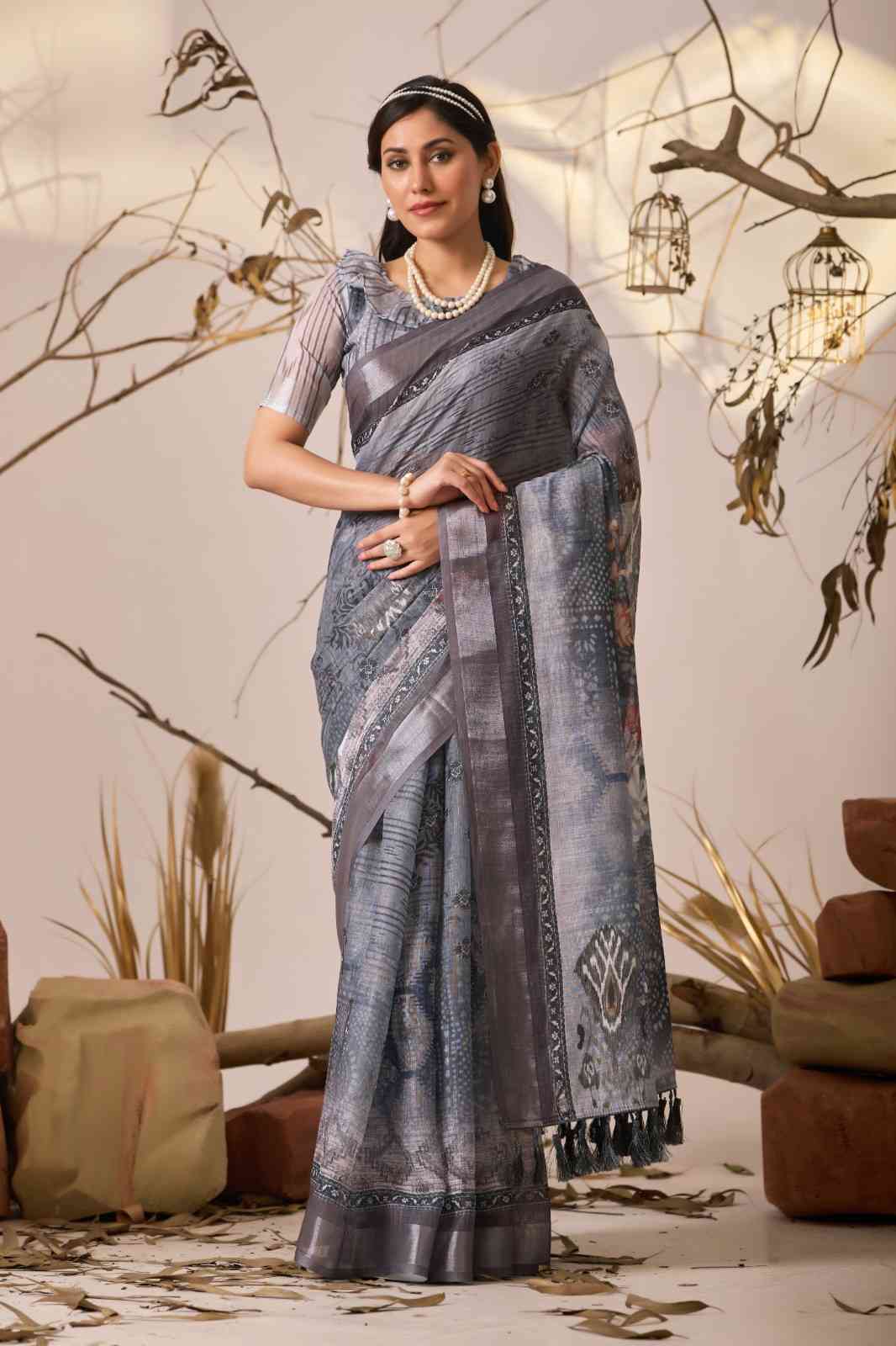Catalog Designer Saree.