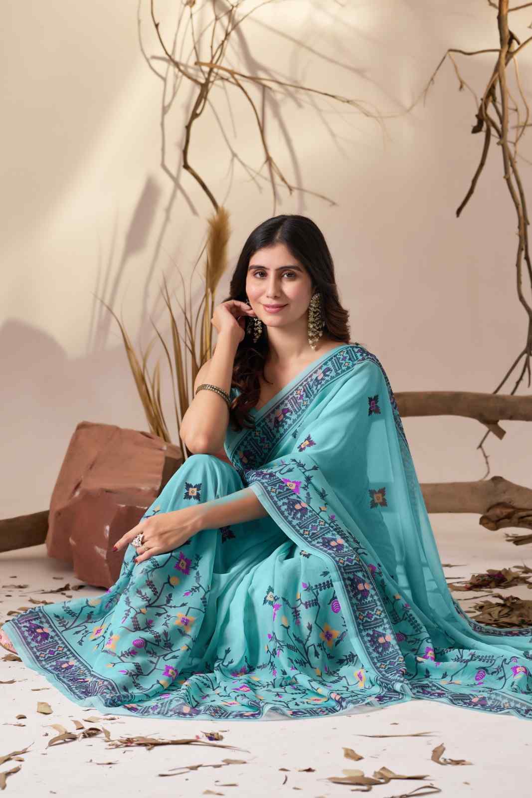 Catalog Designer Saree.