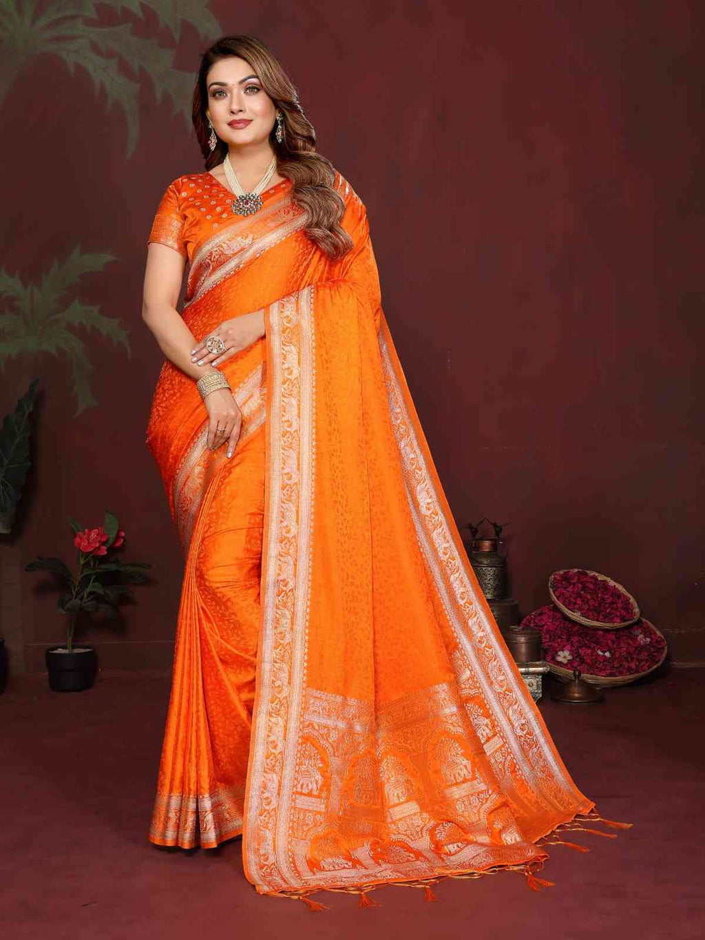 Catalog Designer Saree.
