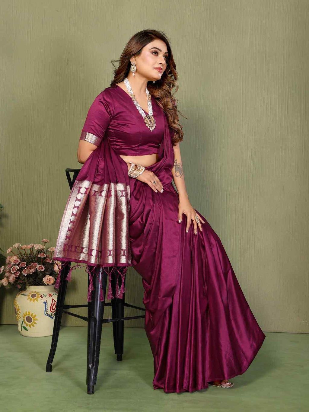 Catalog Designer Saree.