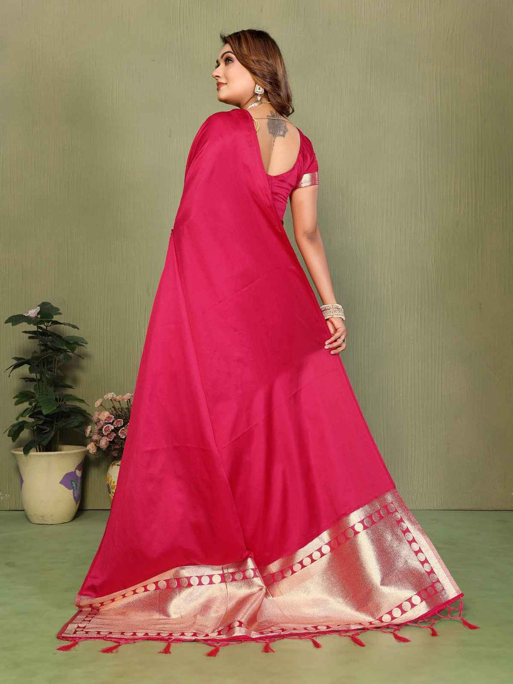 Catalog Designer Saree.