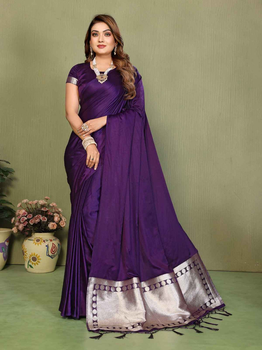 Catalog Designer Saree.