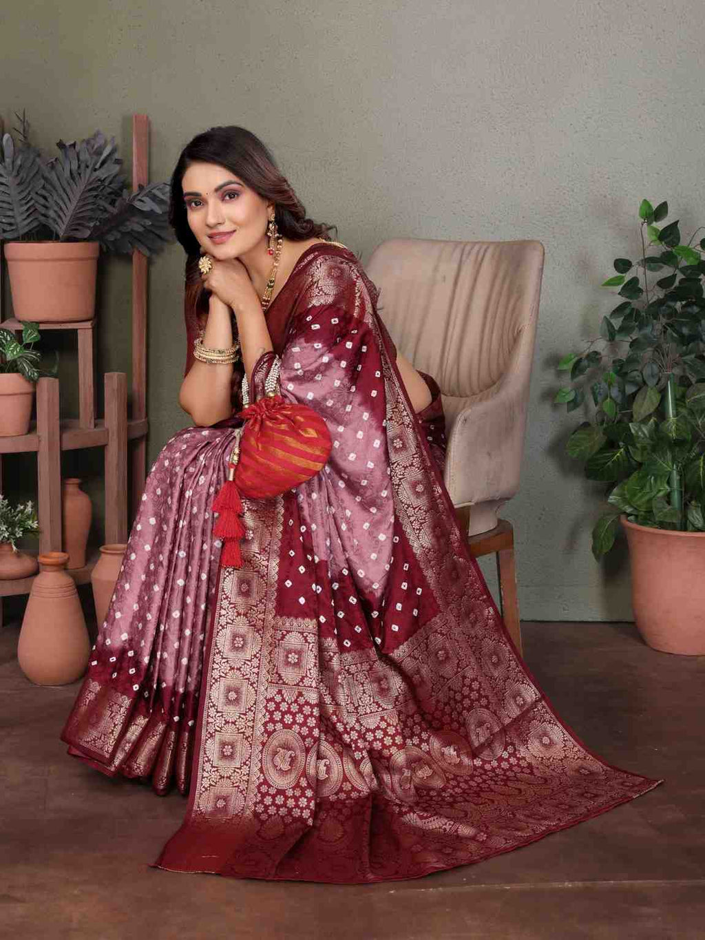Catalog Designer Saree.