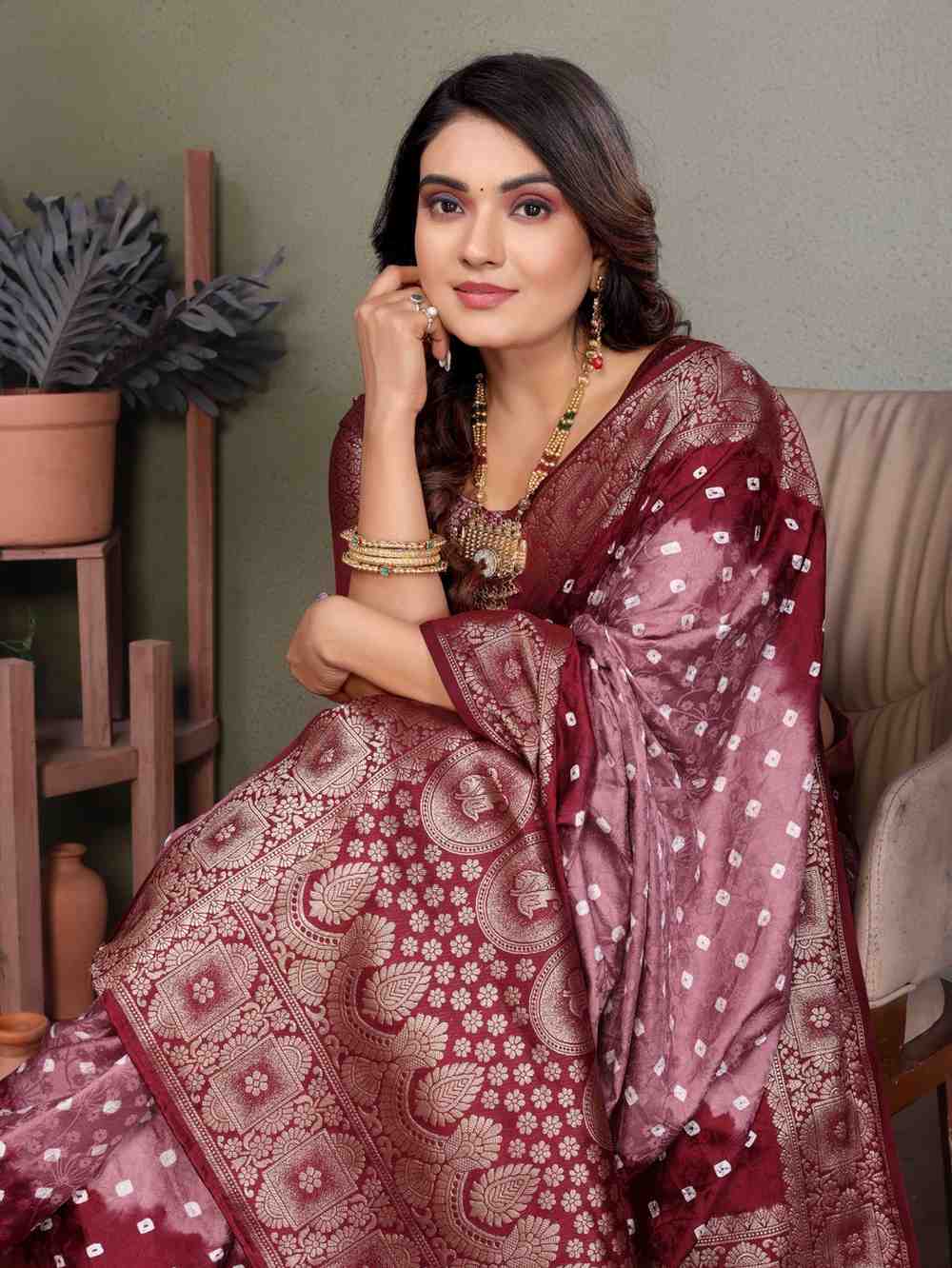 Catalog Designer Saree.