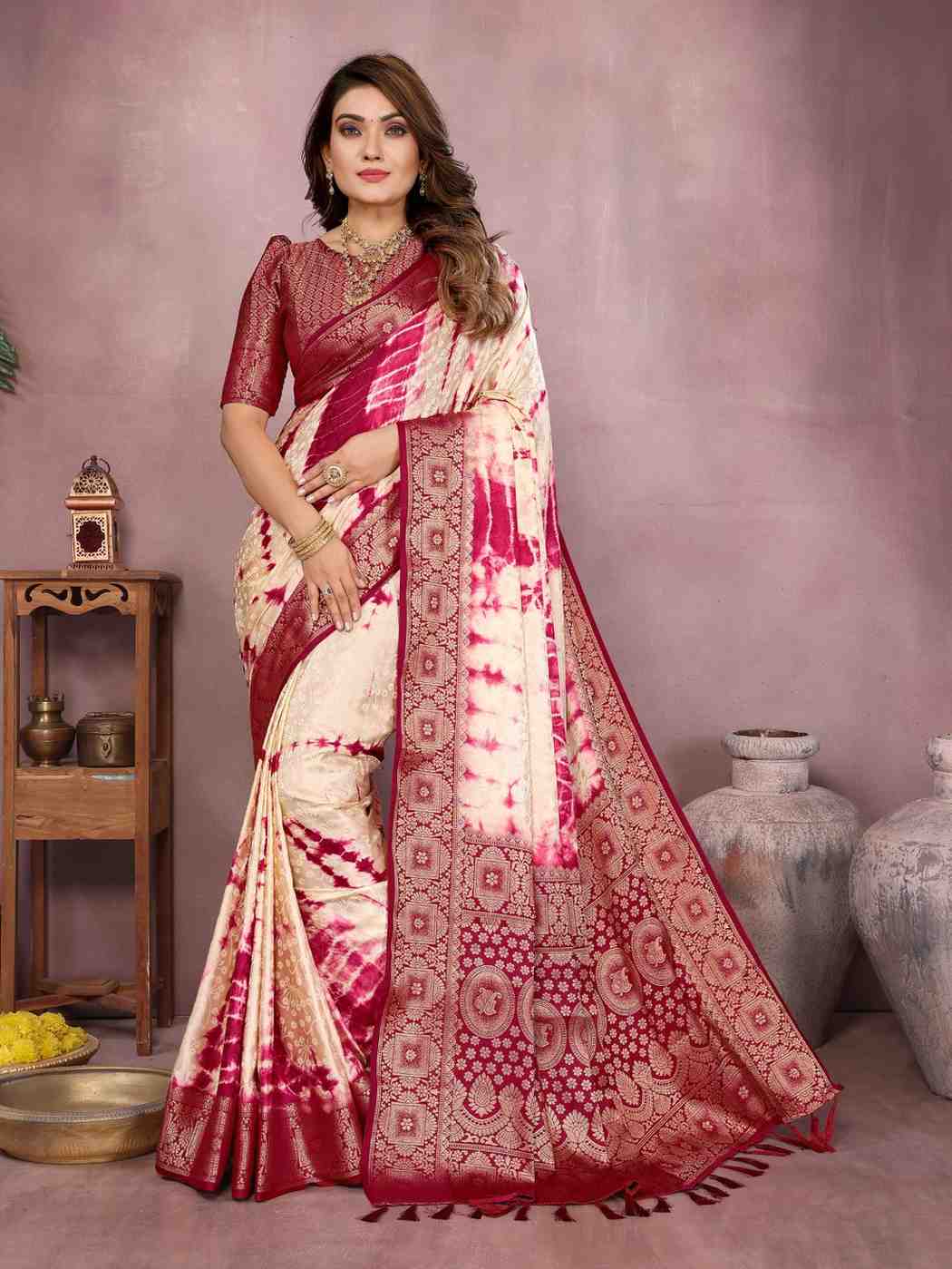 Catalog Designer Saree.