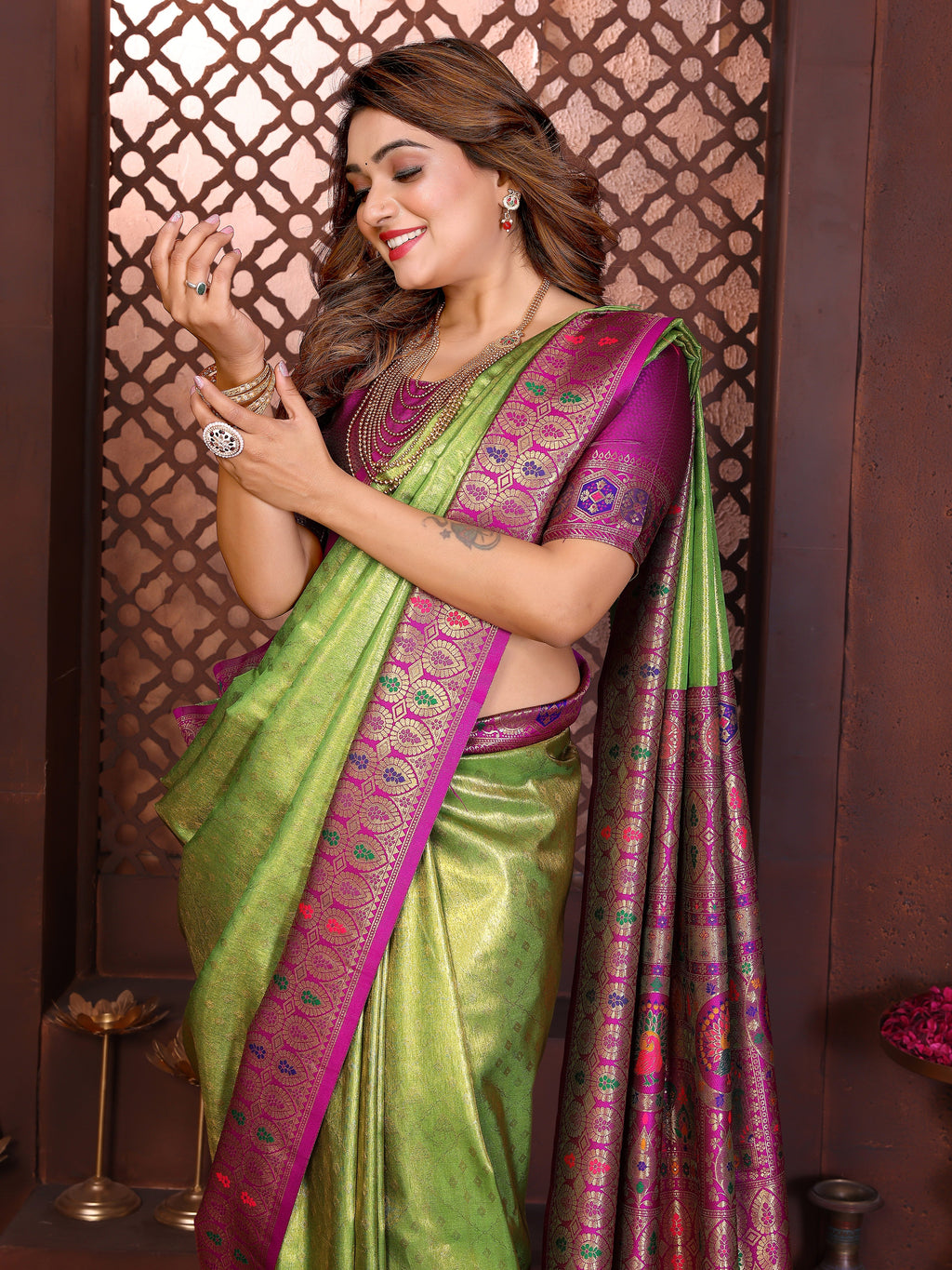 Catalog Designer Saree.
