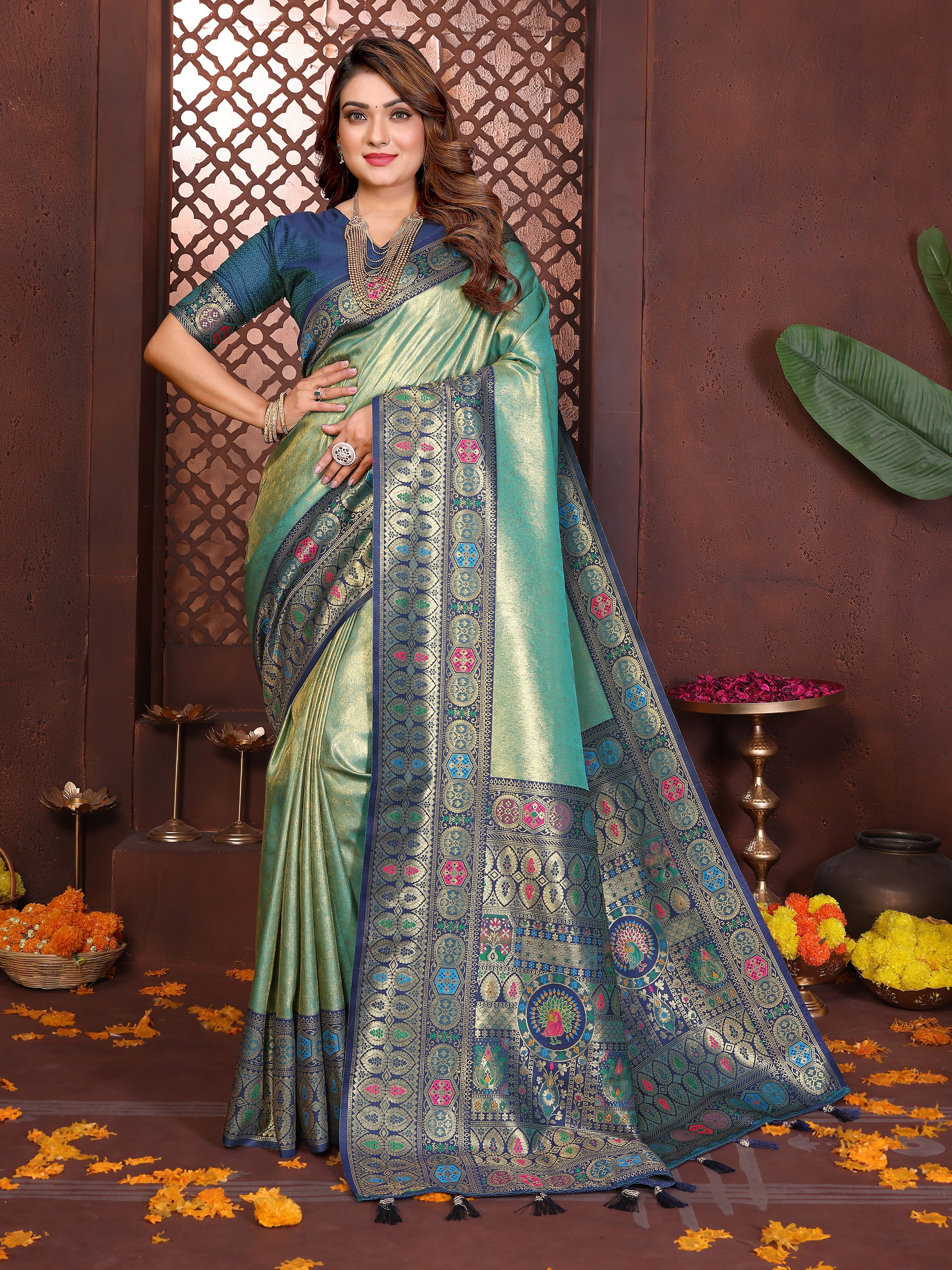 Catalog Designer Saree.