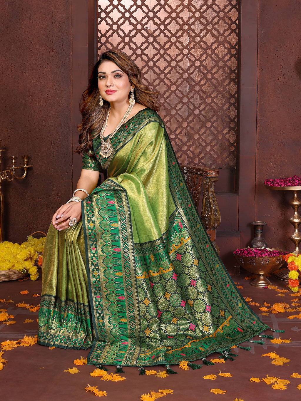 Catalog Designer Saree.