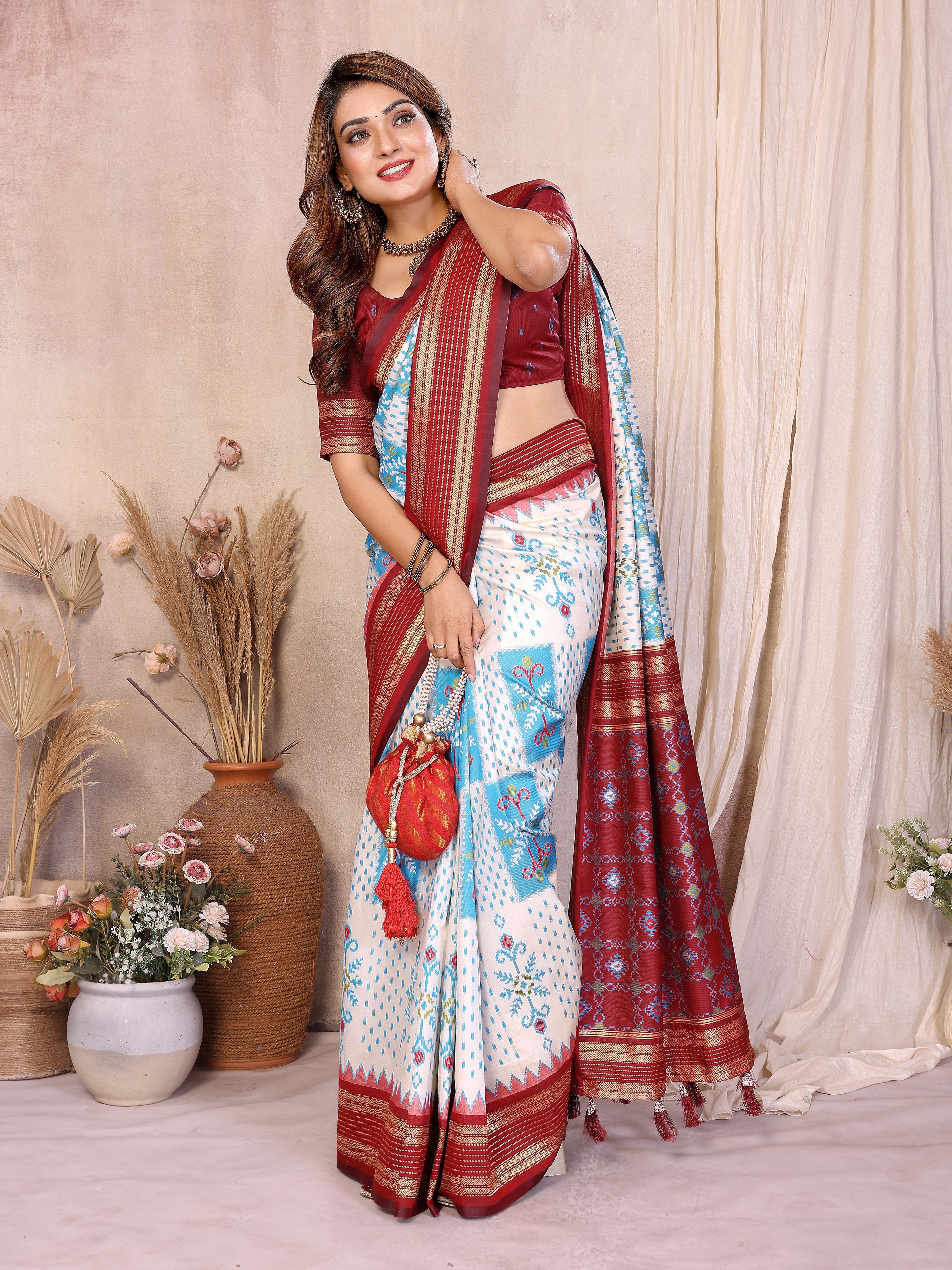 Catalog Designer Saree.