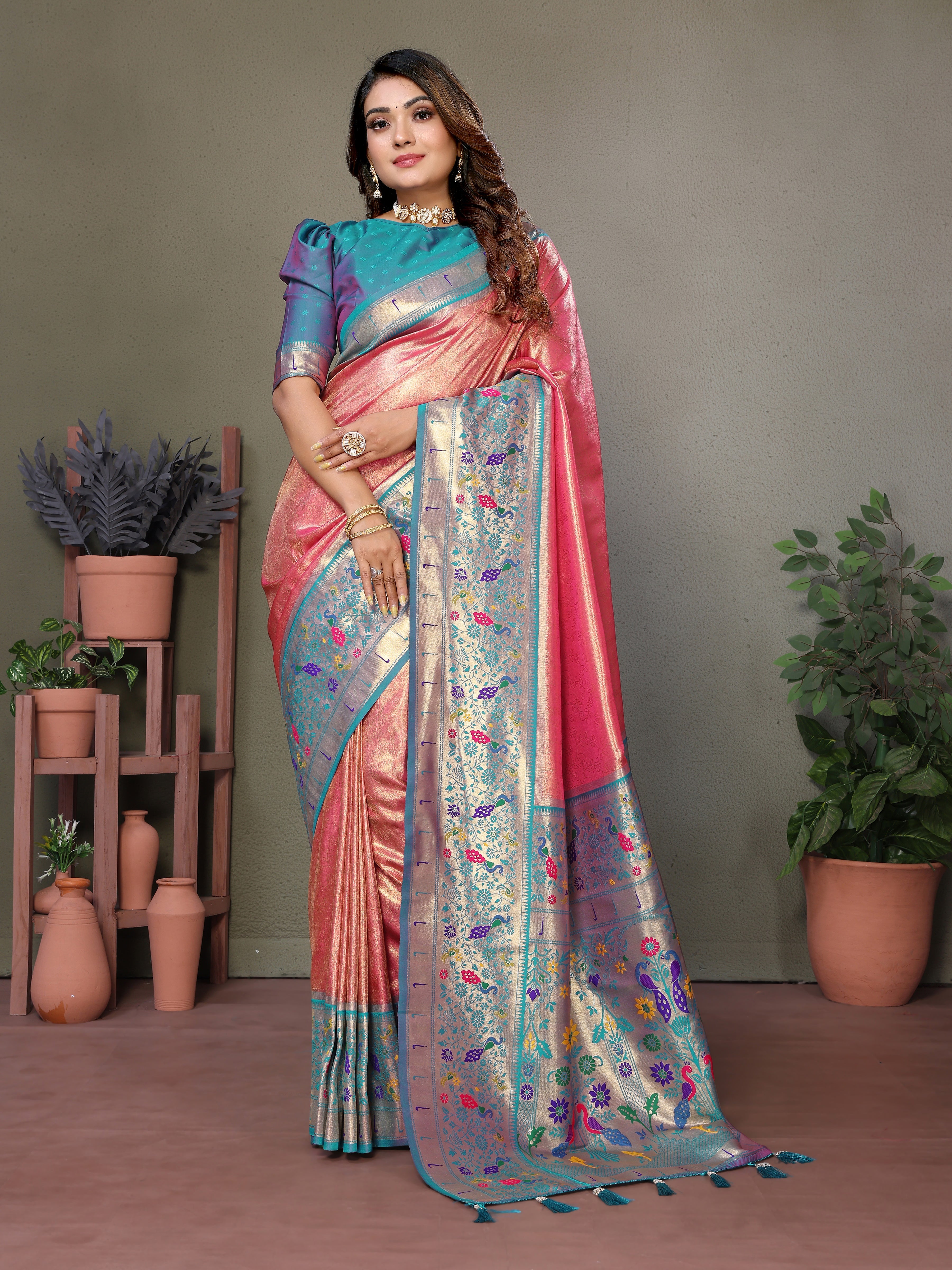 Catalog Designer Saree.