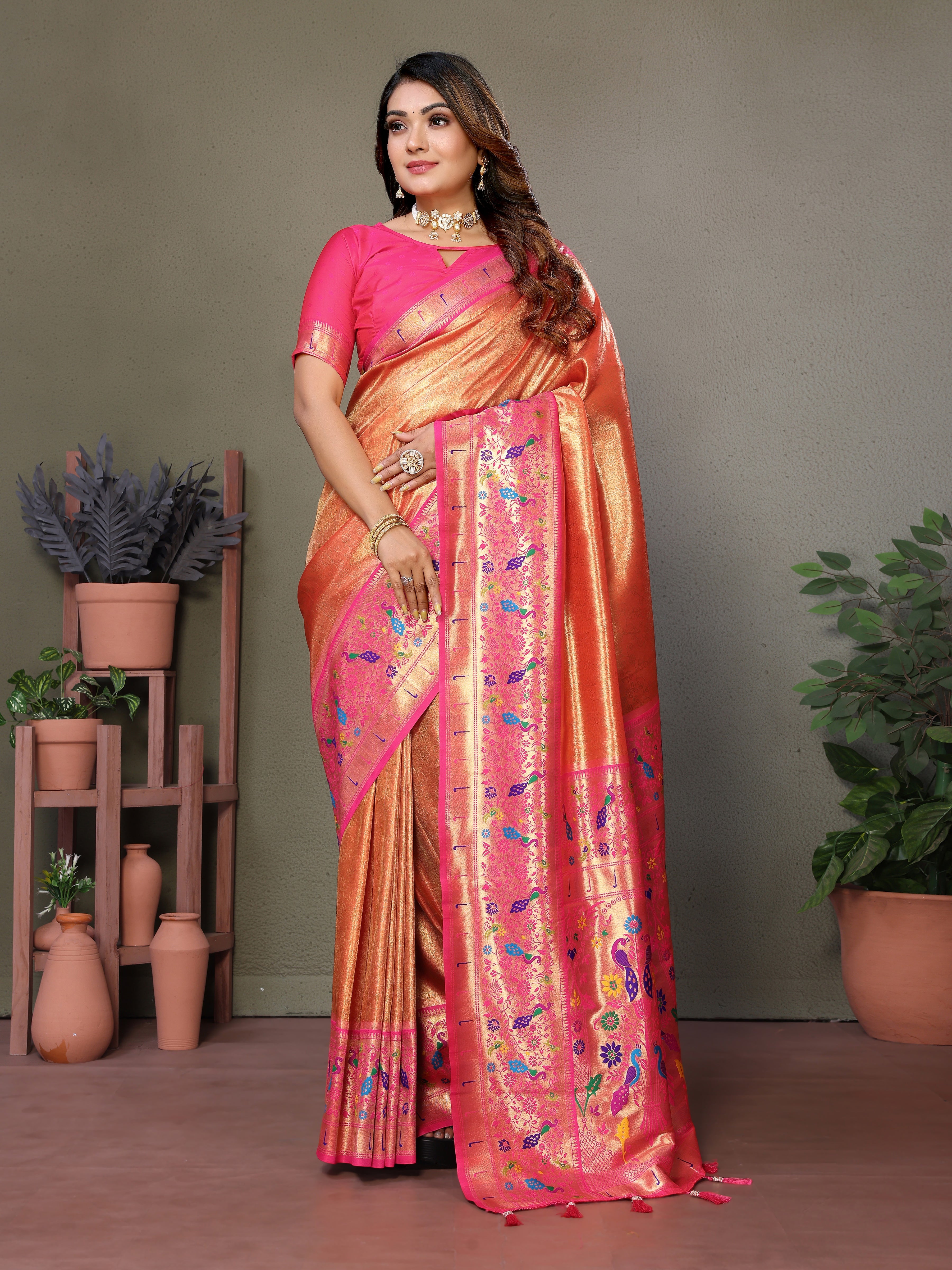 Catalog Designer Saree.