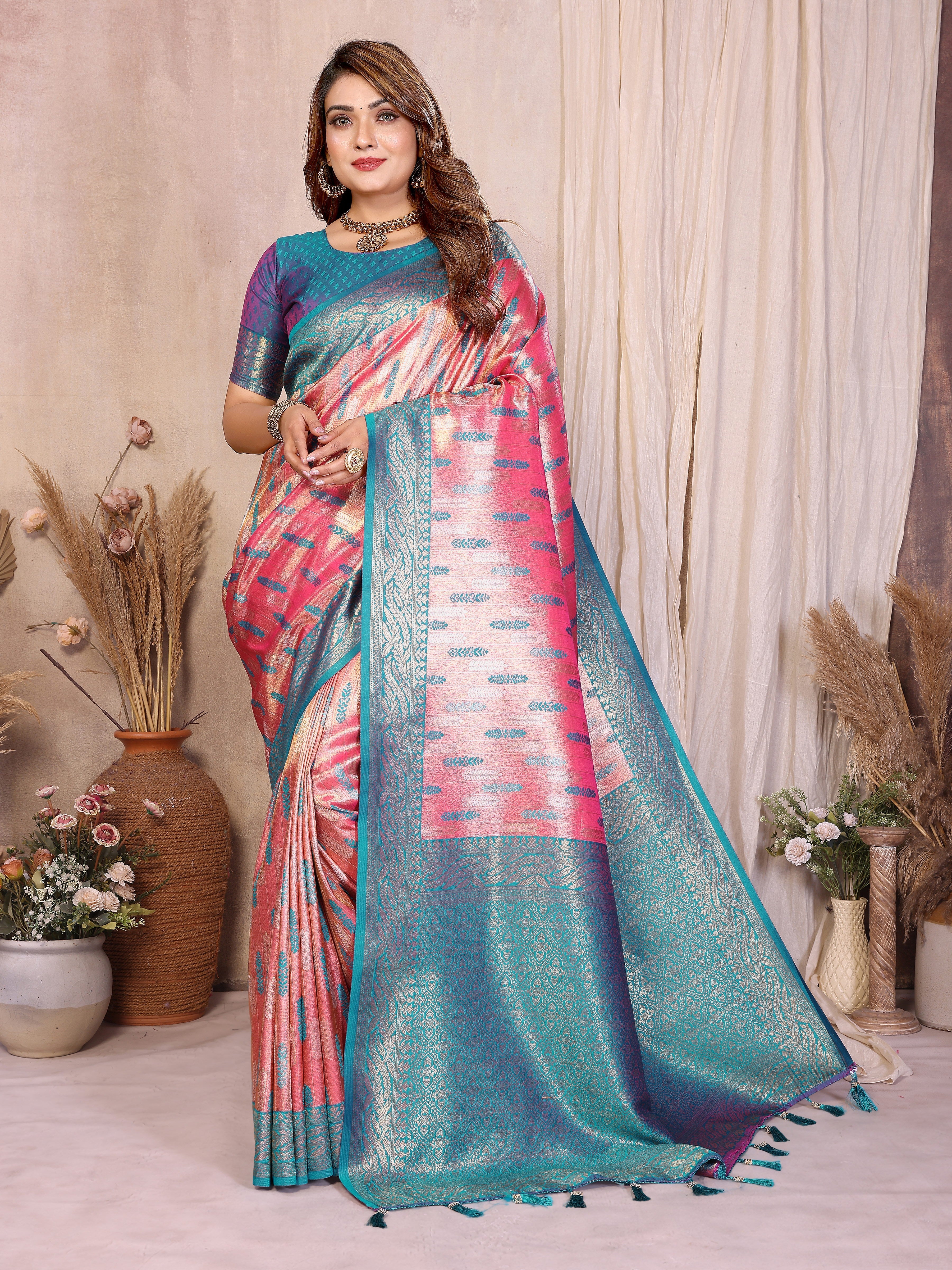 Catalog Designer Saree.