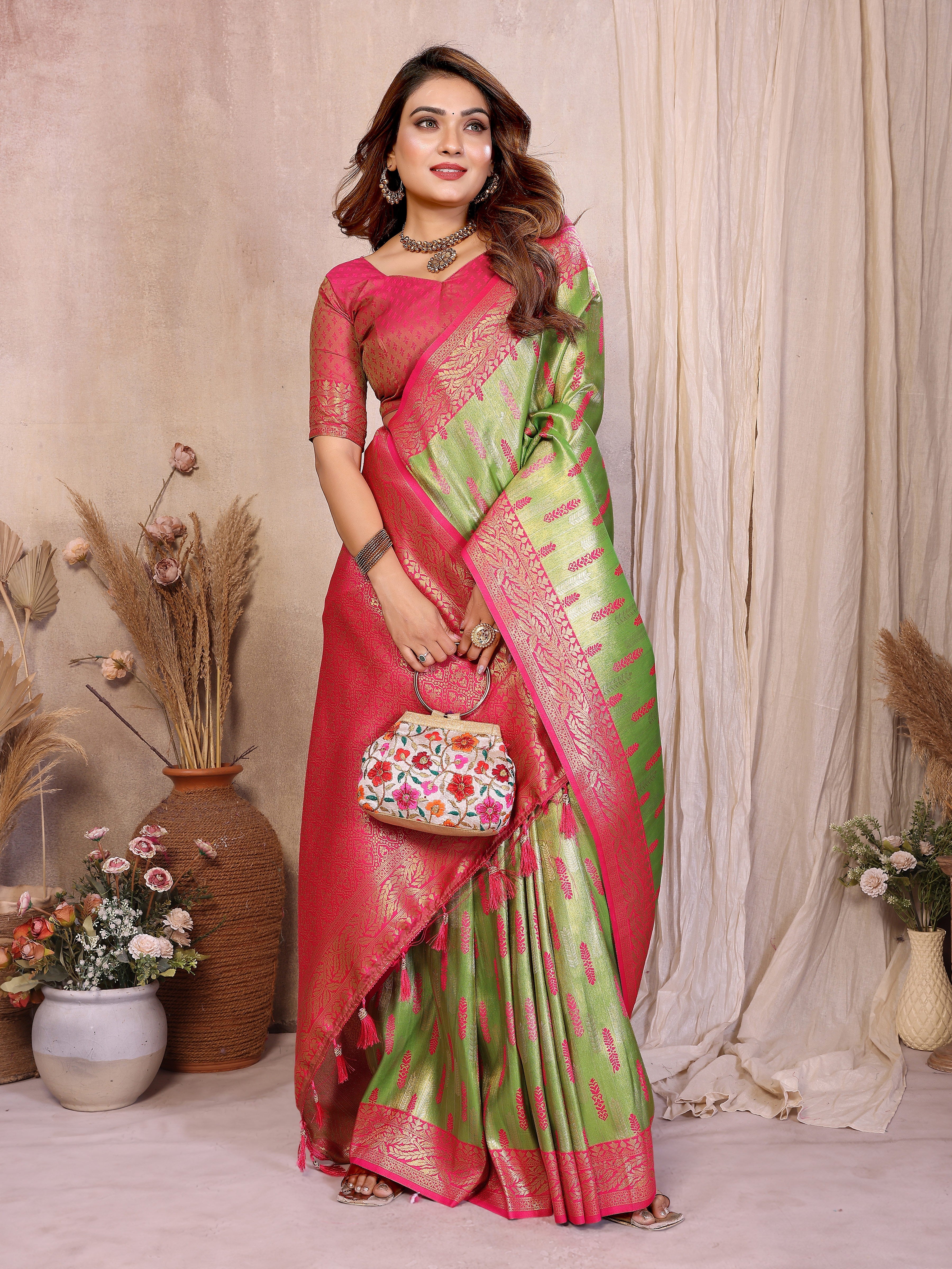 Catalog Designer Saree.
