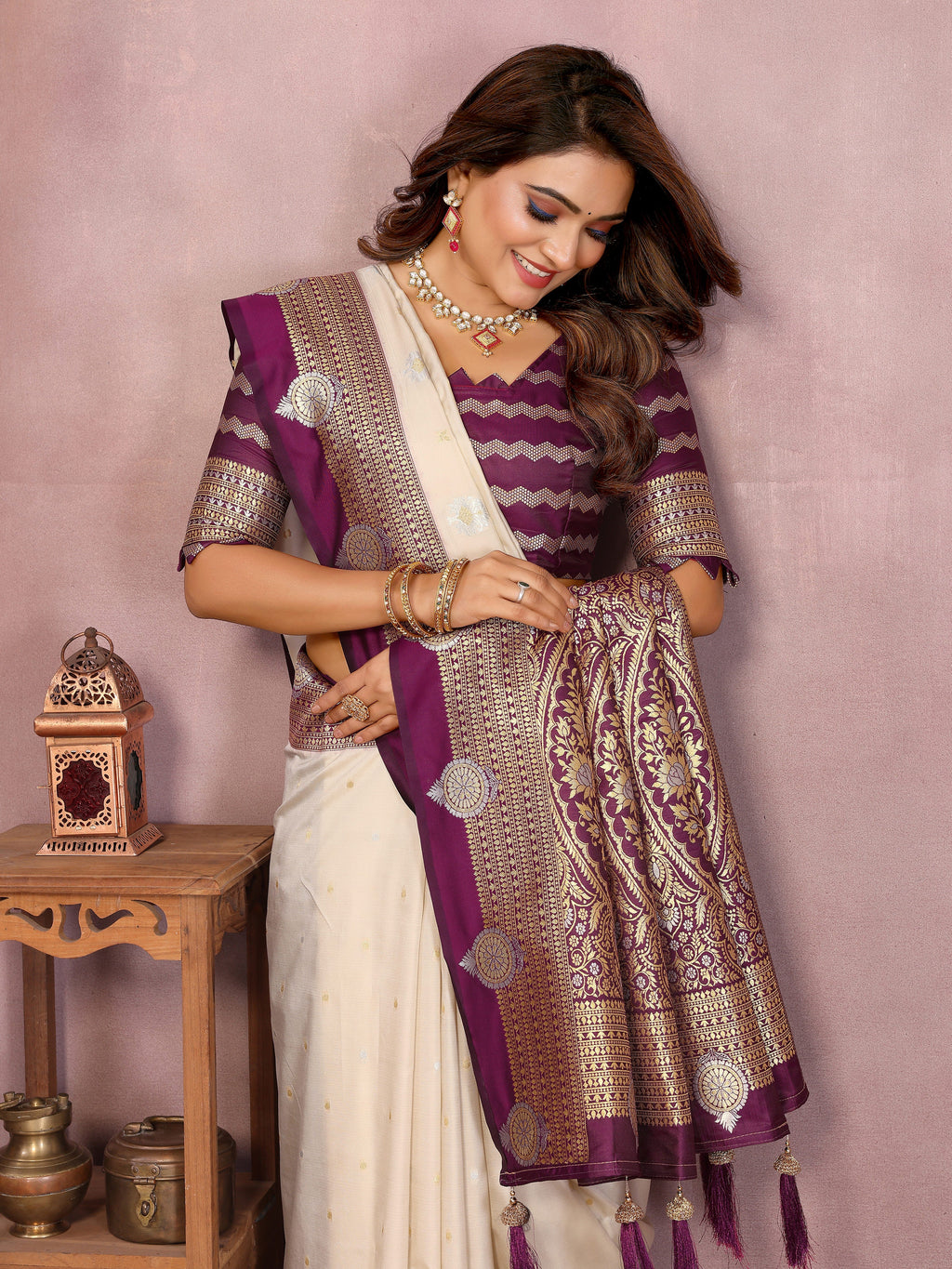 Catalog Designer Saree.