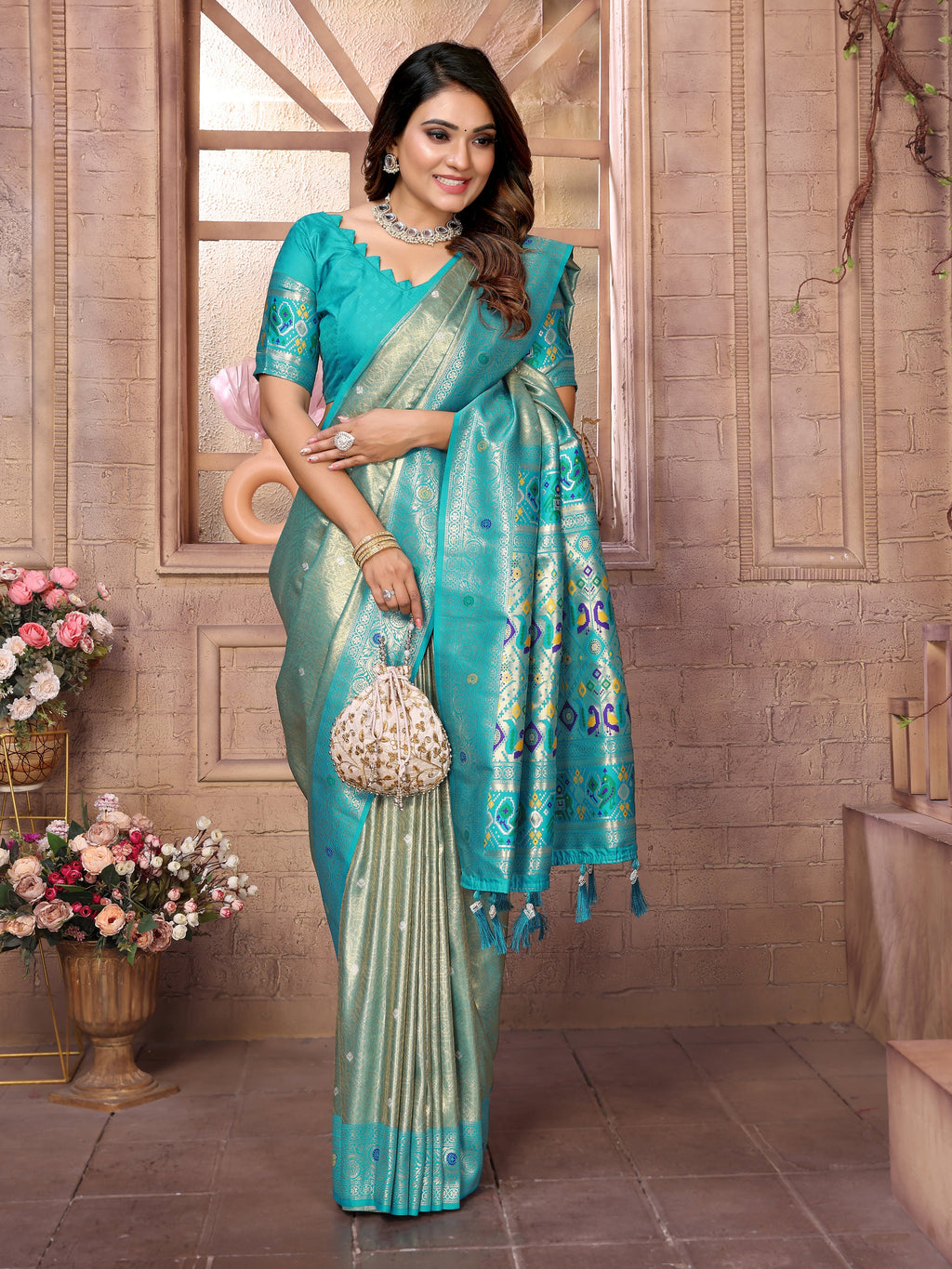 Catalog Designer Saree.