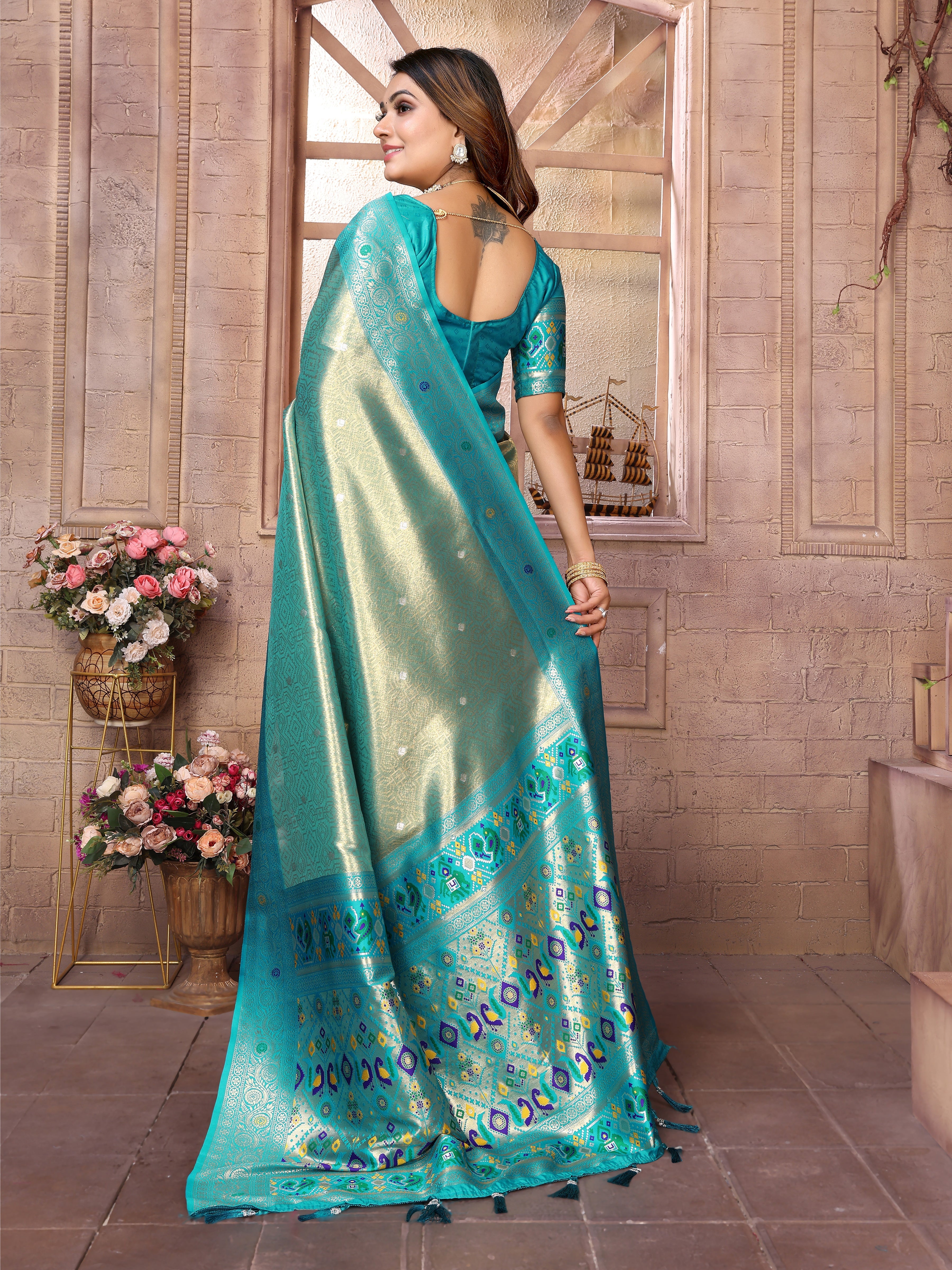 Catalog Designer Saree.