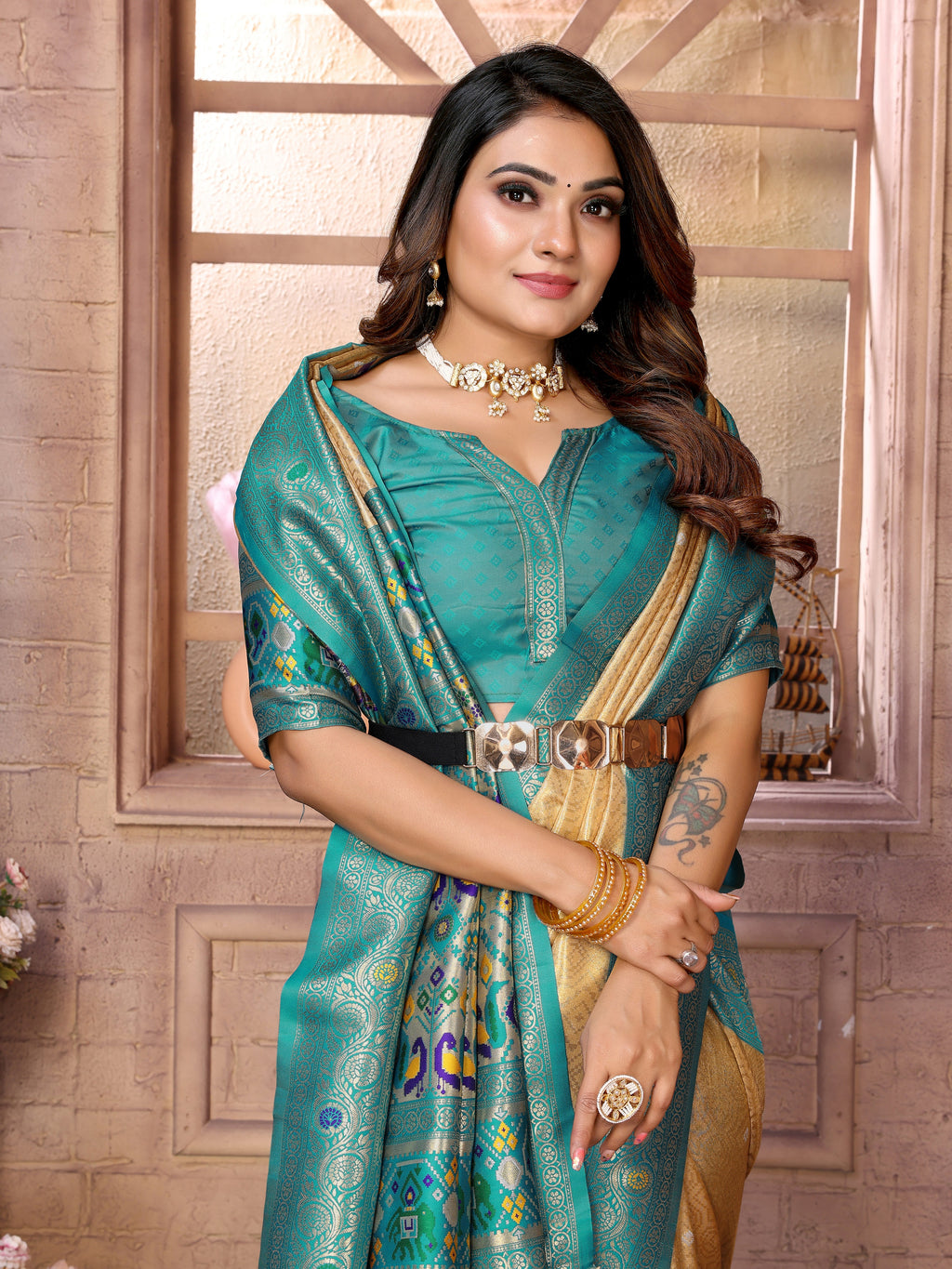 Catalog Designer Saree.