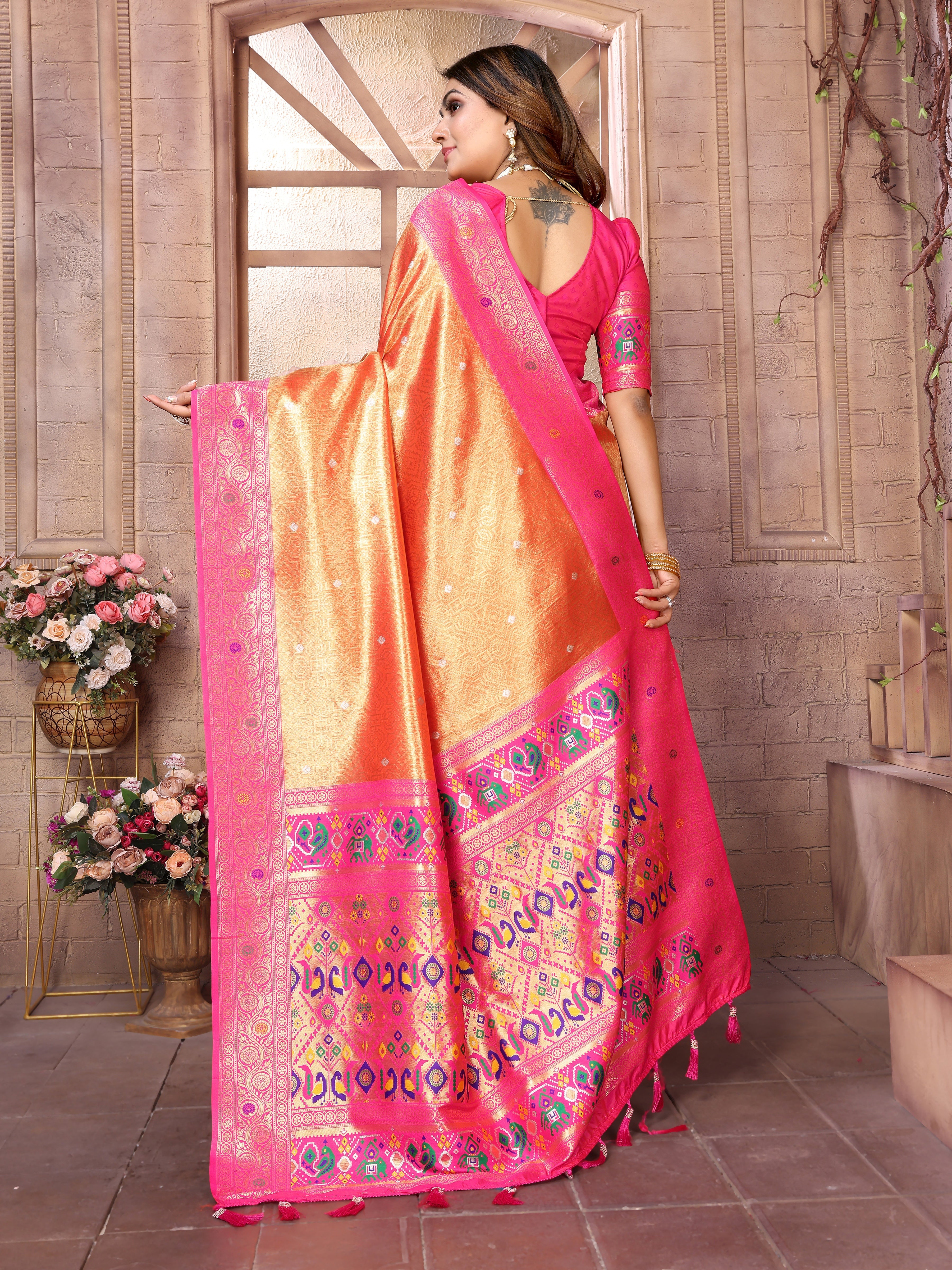 Catalog Designer Saree.