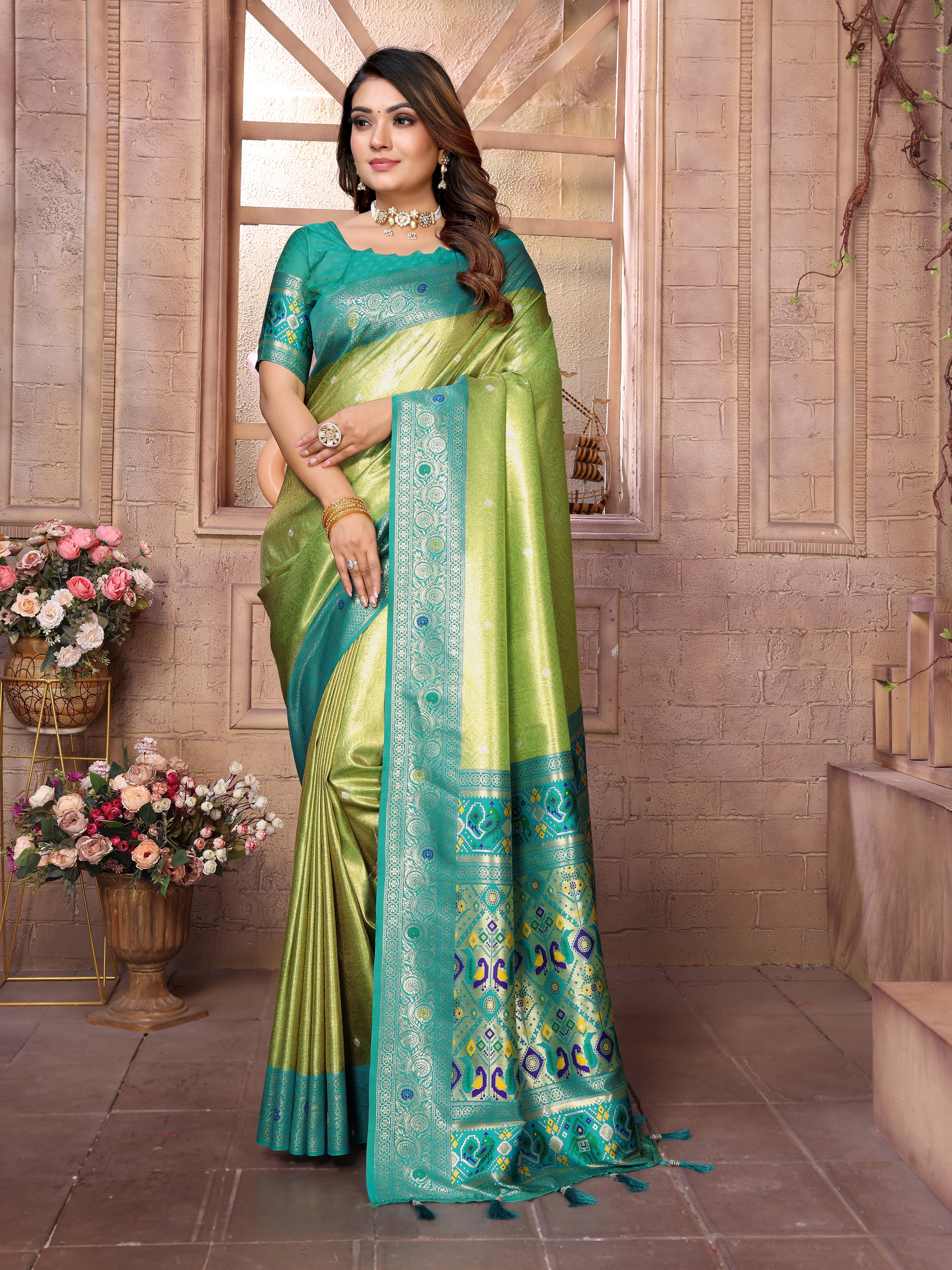 Catalog Designer Saree.