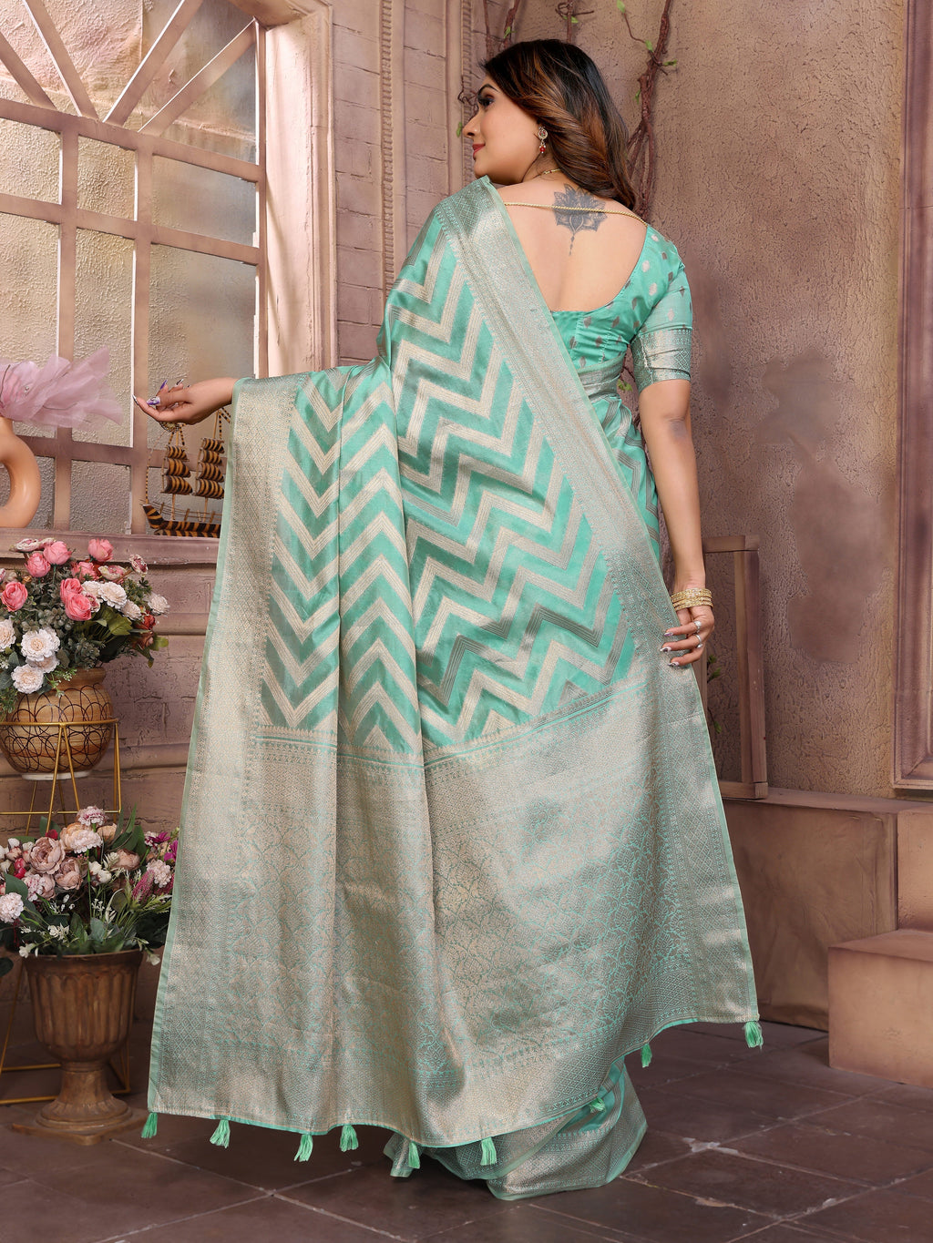 Catalog Designer Saree.