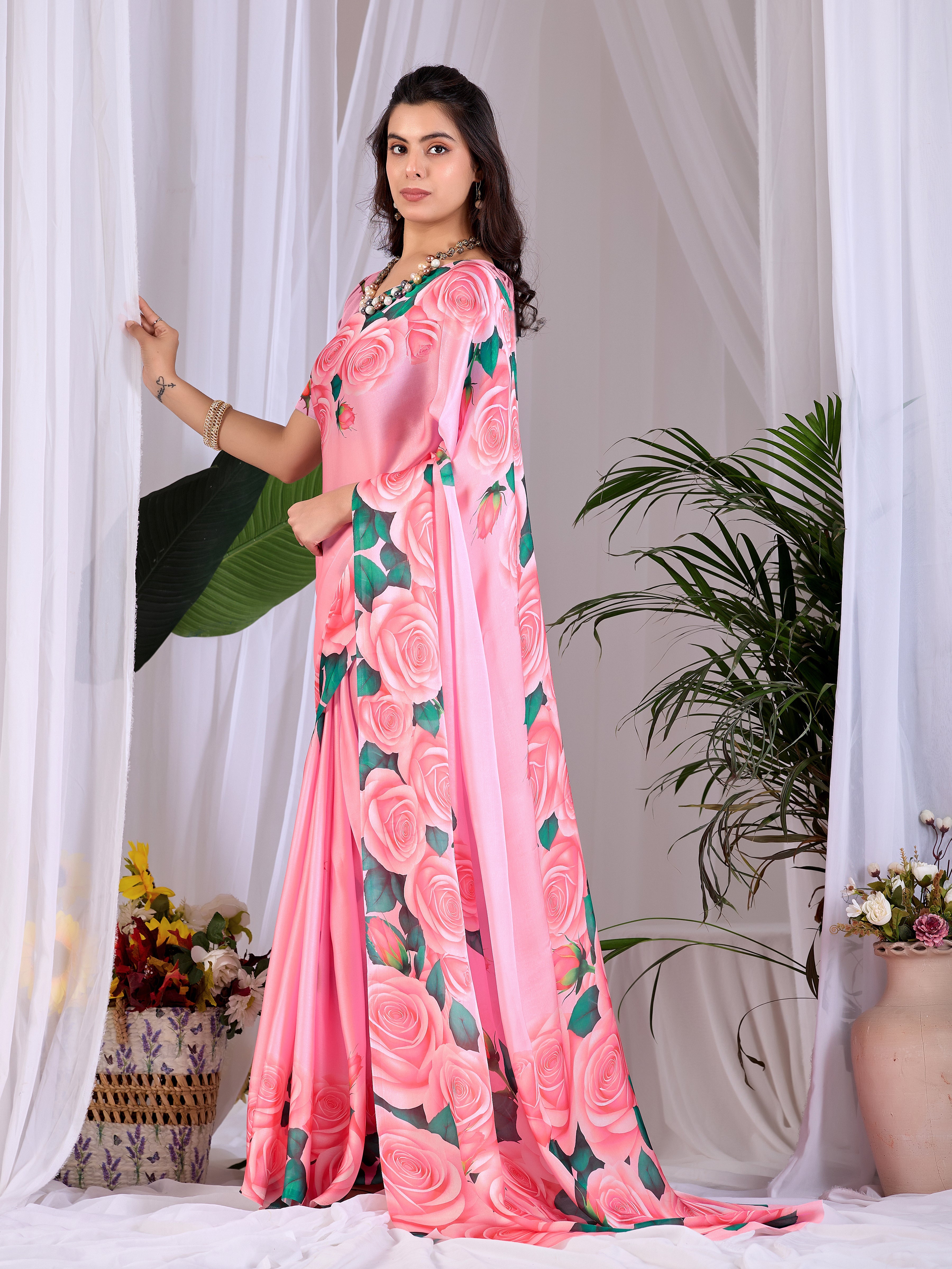 Catalog Designer Saree.