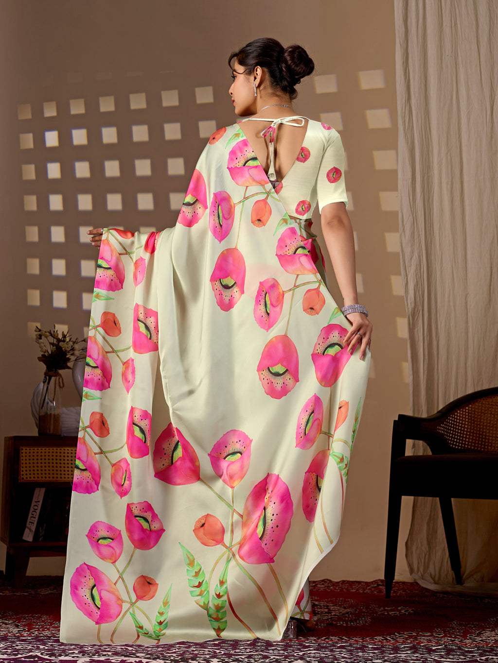 Catalog Designer Saree.