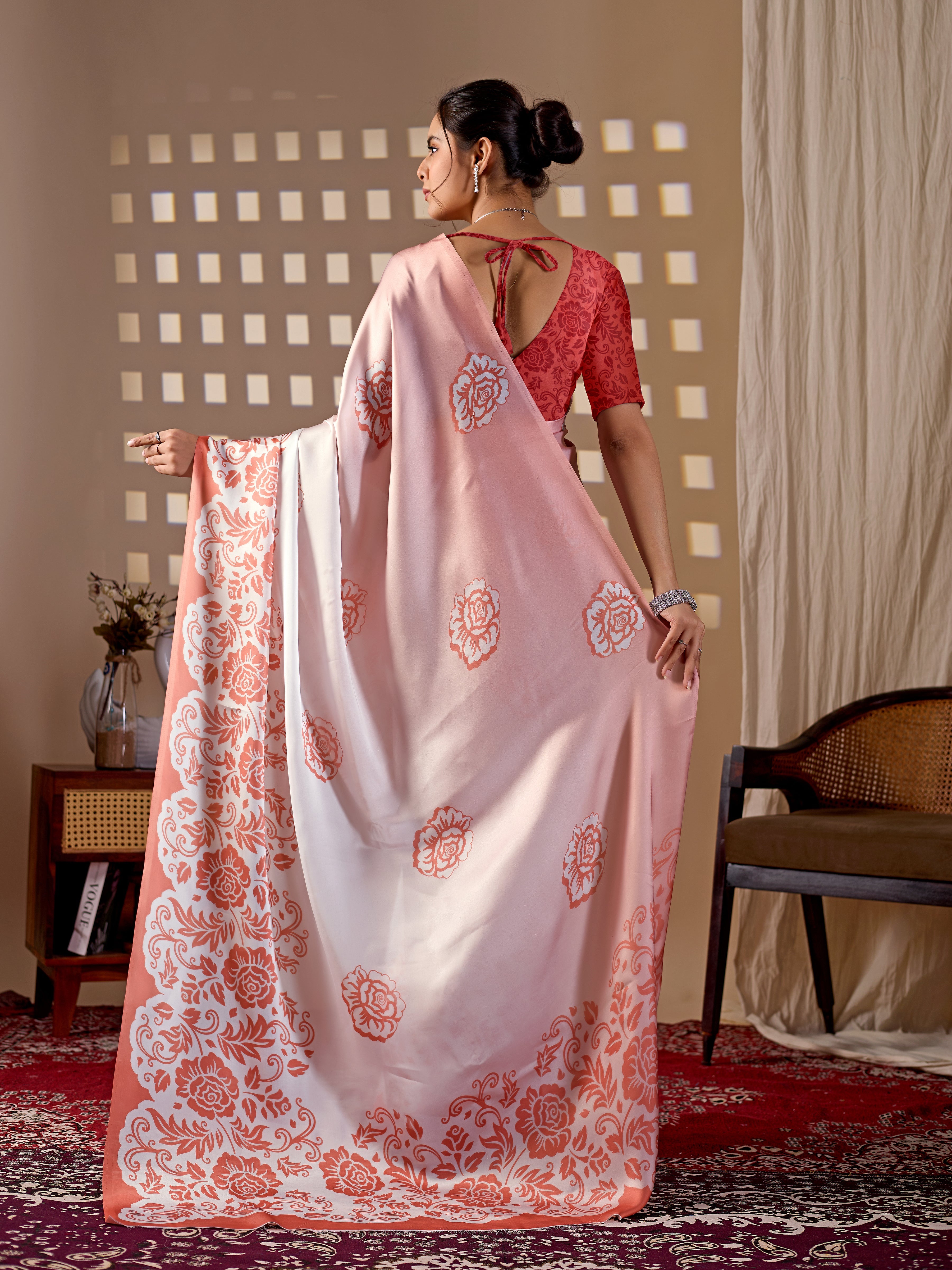 Catalog Designer Saree.