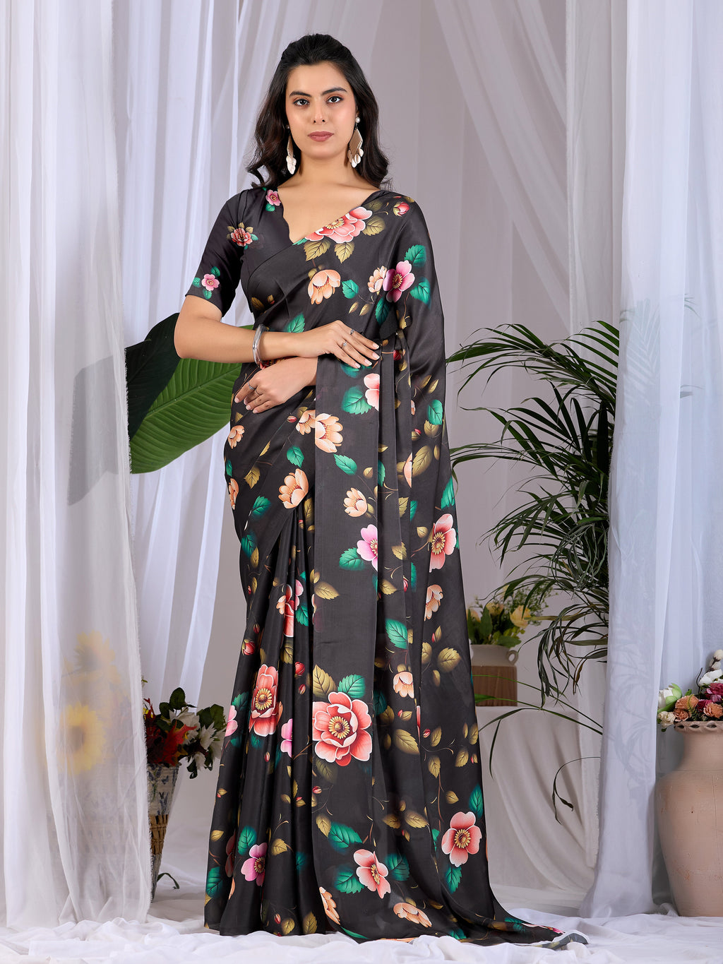 Catalog Designer Saree.