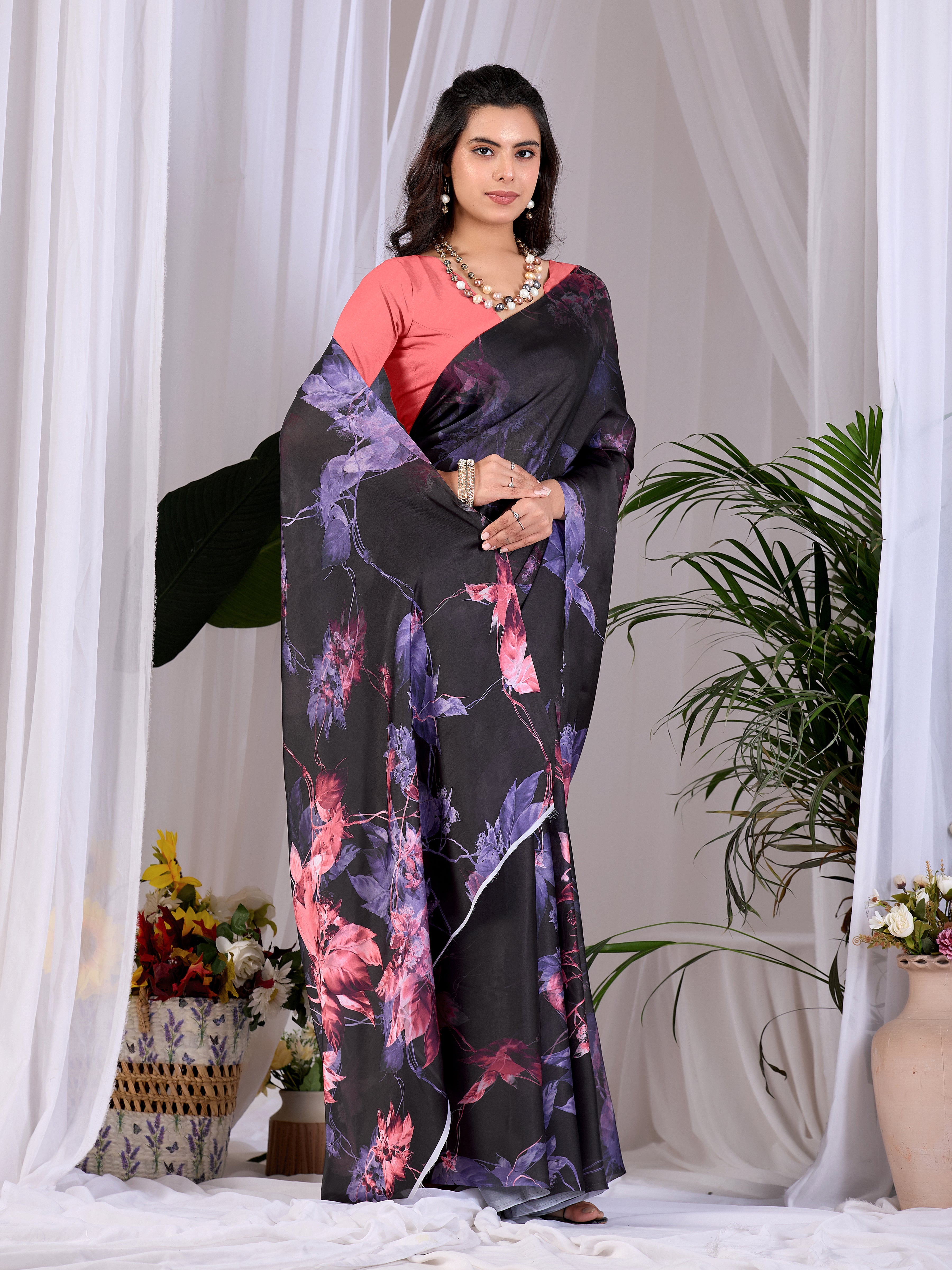 Catalog Designer Saree.