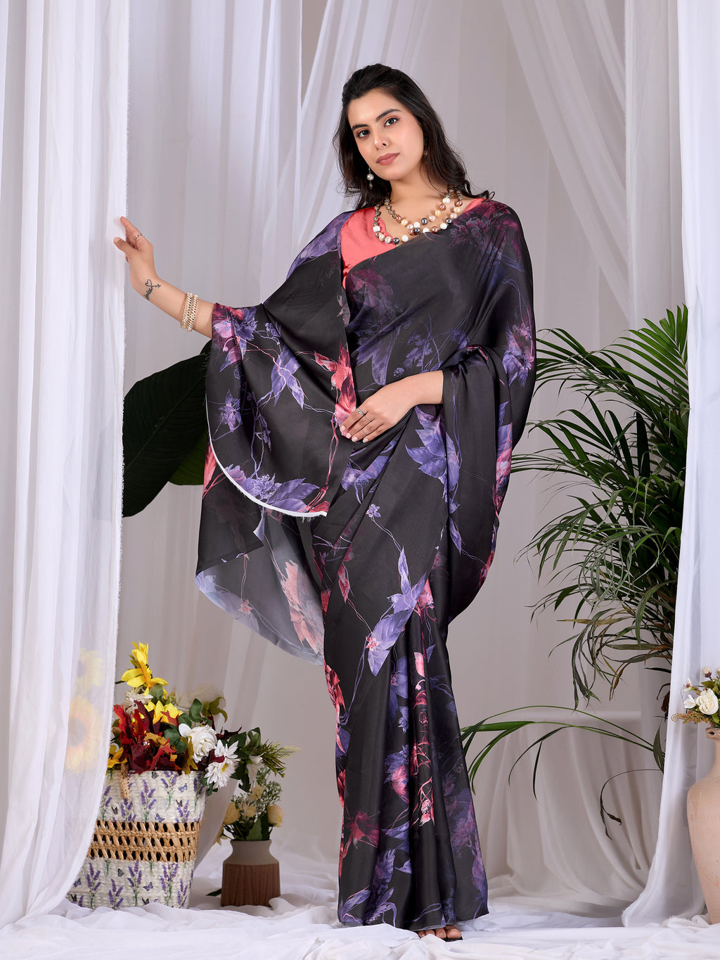 Catalog Designer Saree.