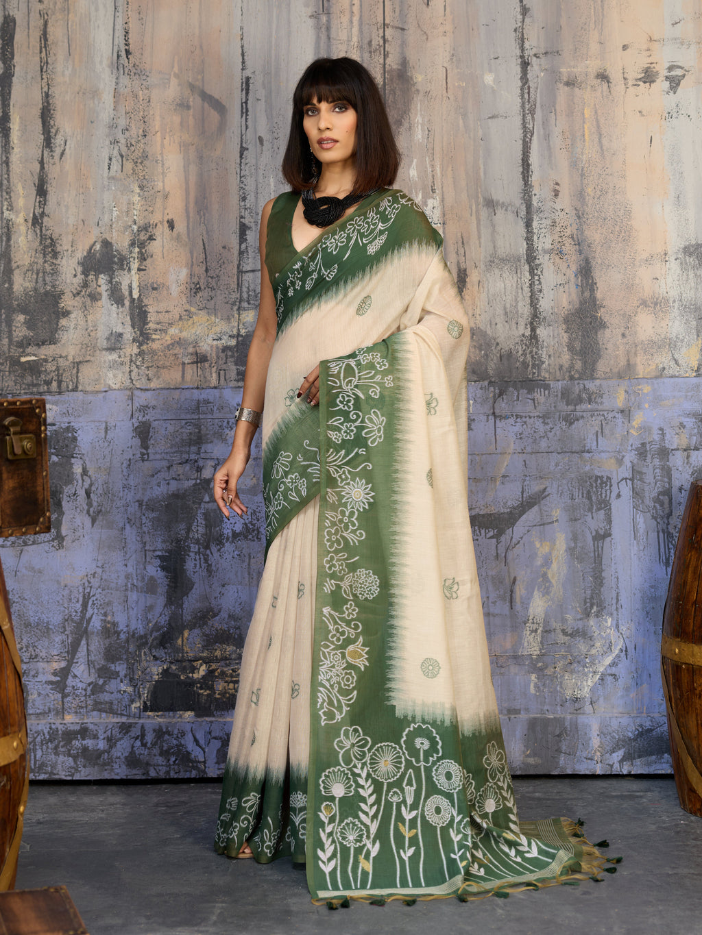 Catalog Designer Saree.