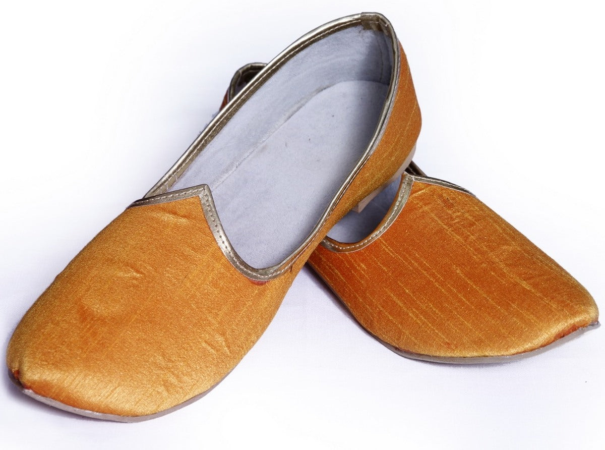 Sudarshan Sherwani Accessories Mojari Shoes