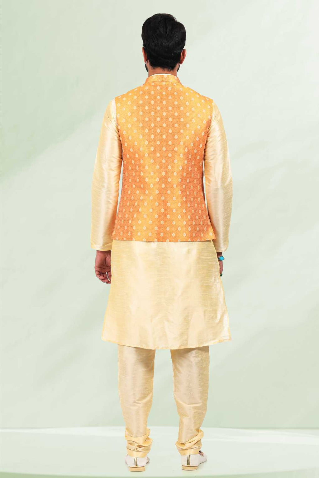 Mens Latest Traditional Kurta Pyjama