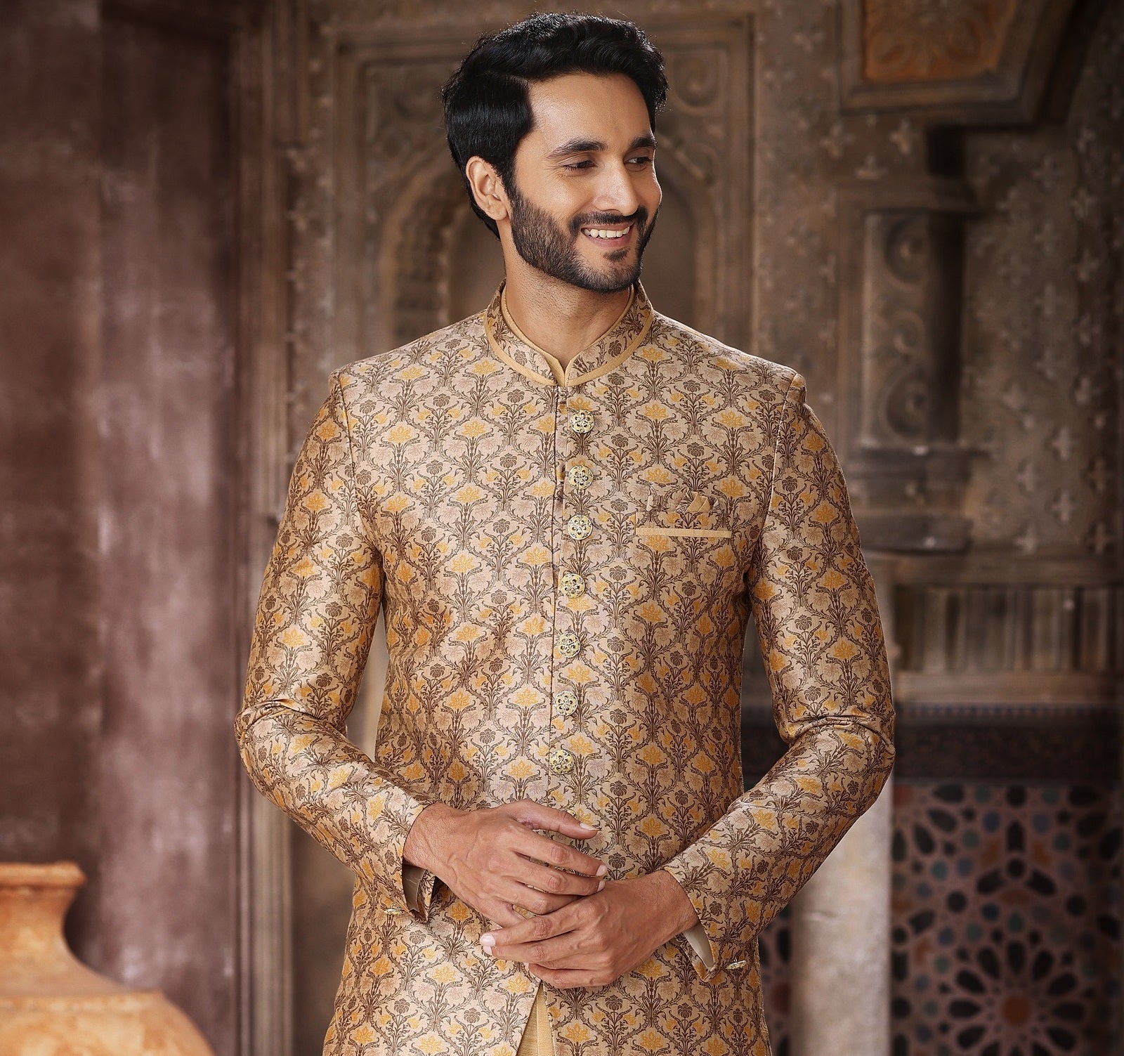 Traditional Indowestren Sherwani