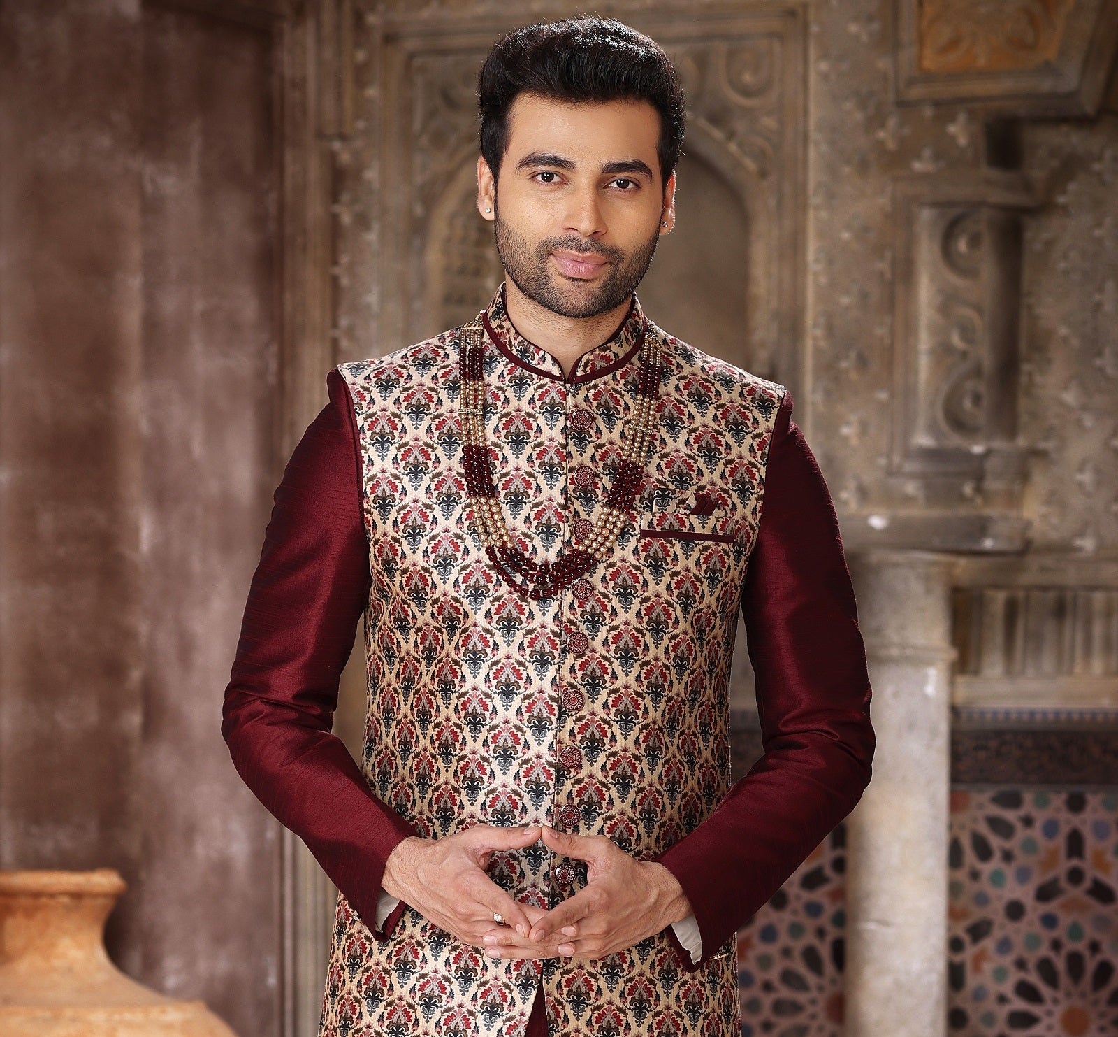 Traditional Indowestren Sherwani