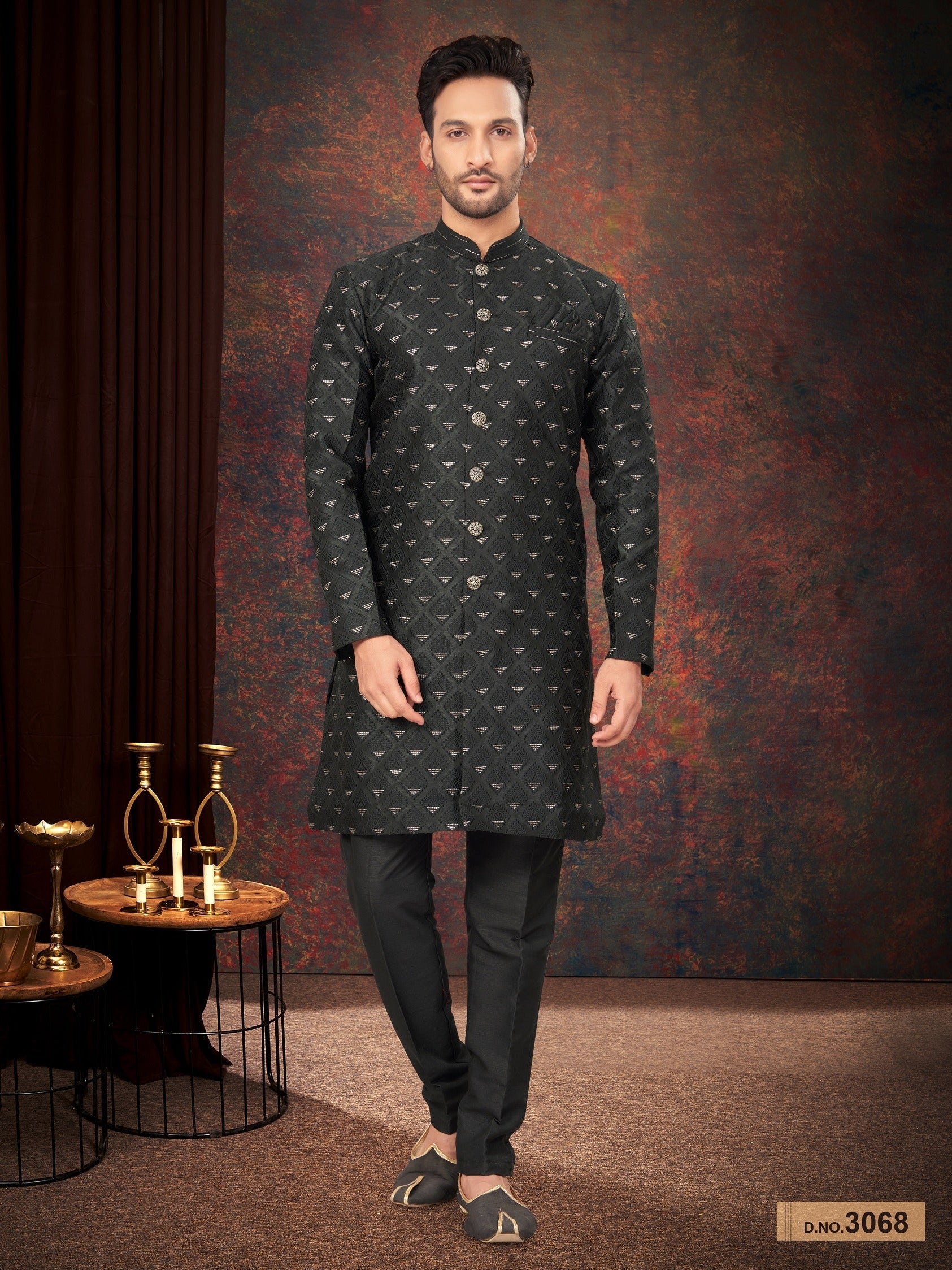 Traditional Indowestren Sherwani
