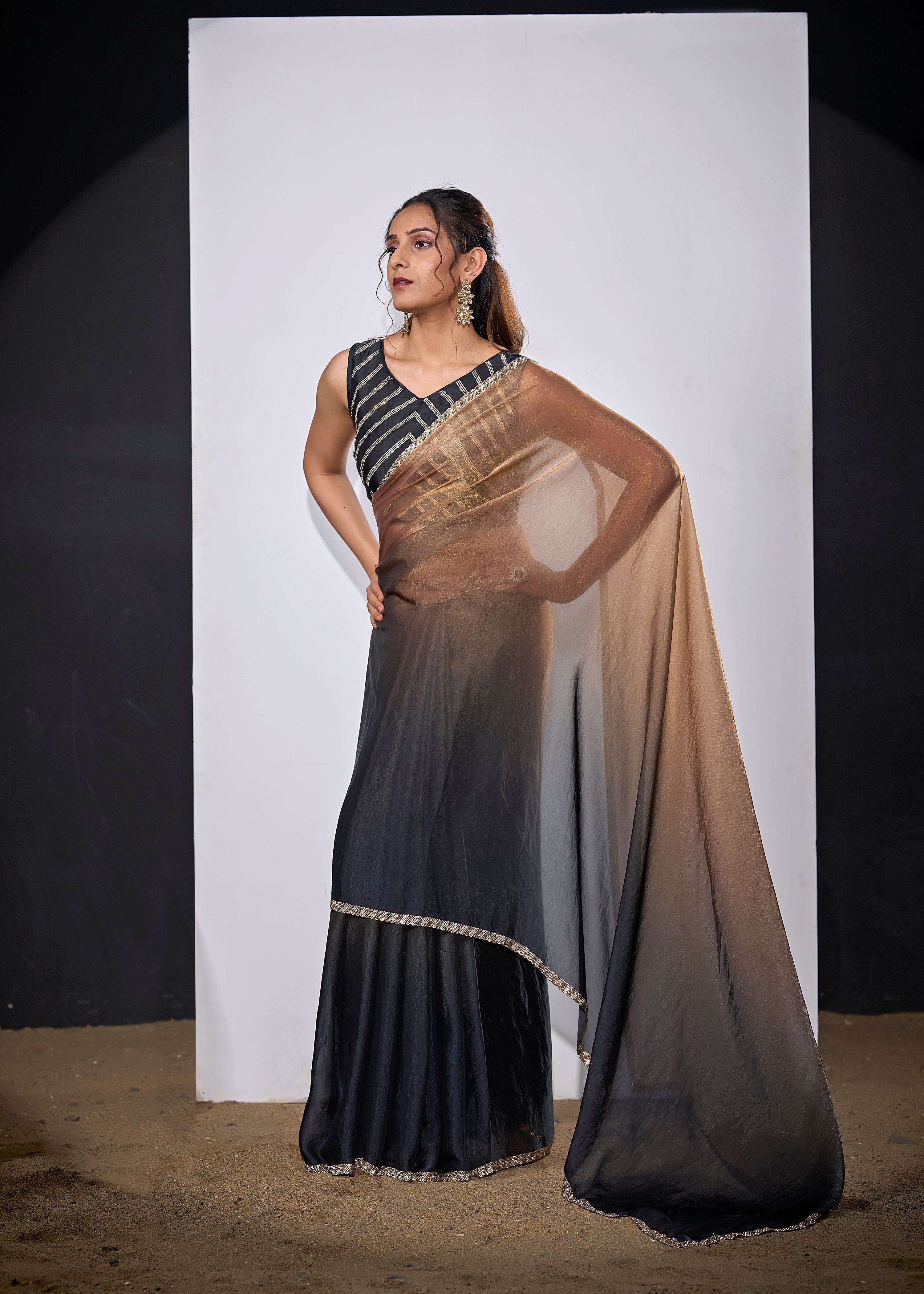 Catalog Designer Saree.