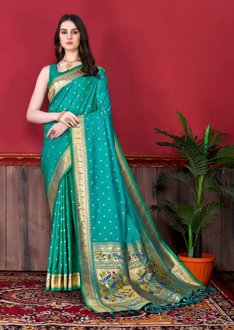 Catalog Designer Saree