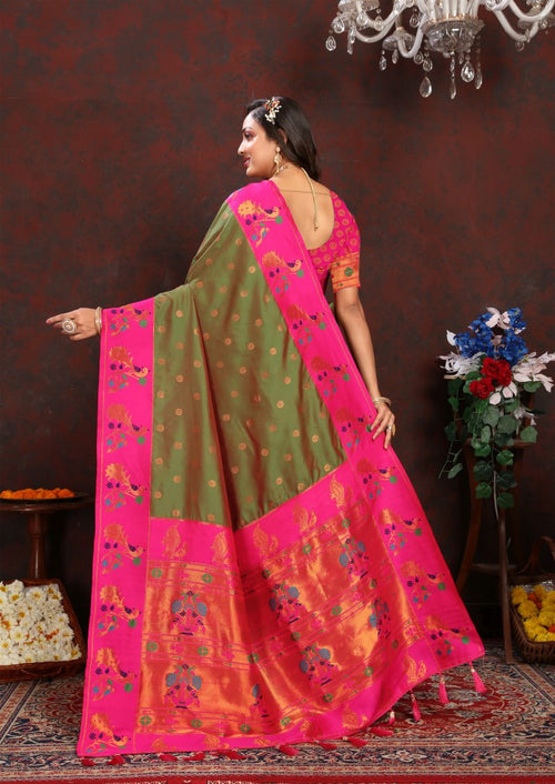 Catalog Designer Saree
