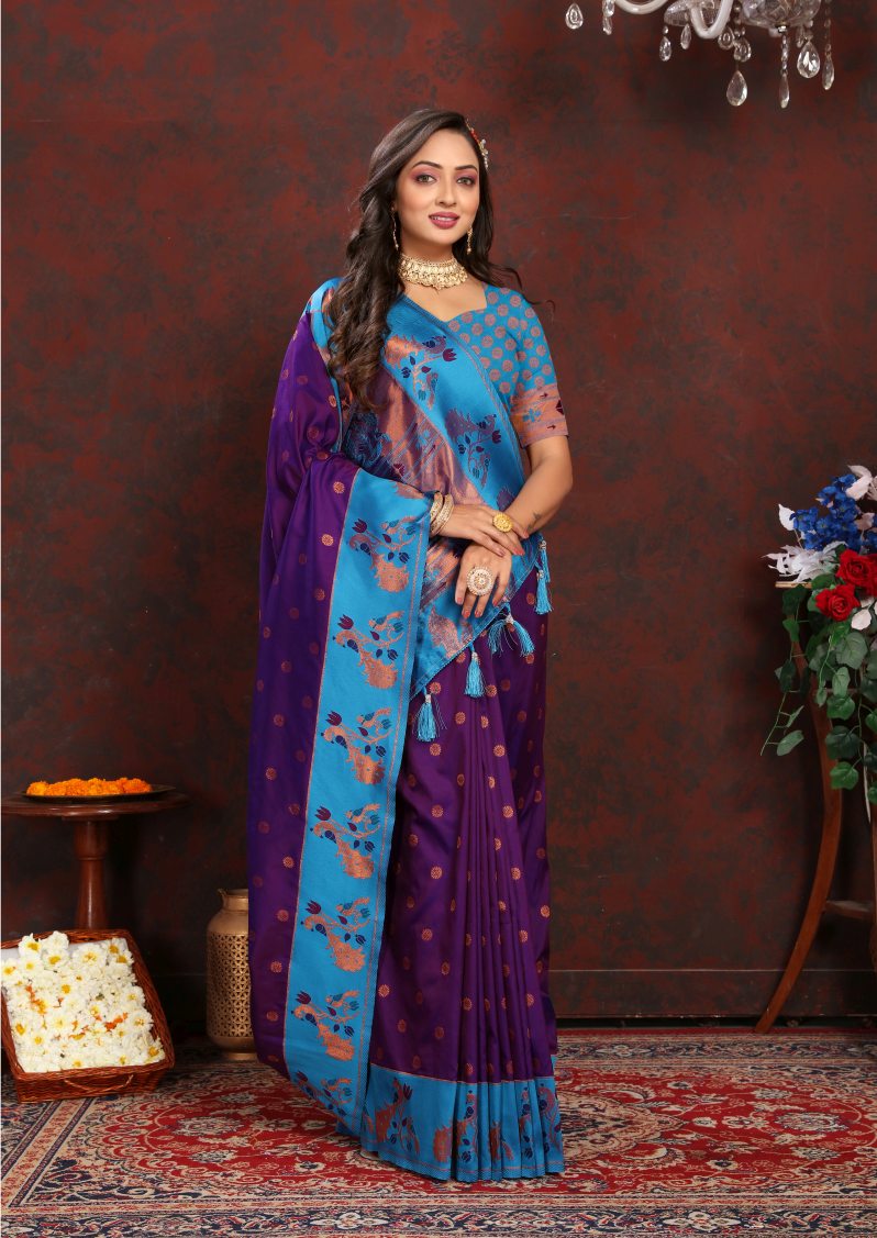 Catalog Designer Saree
