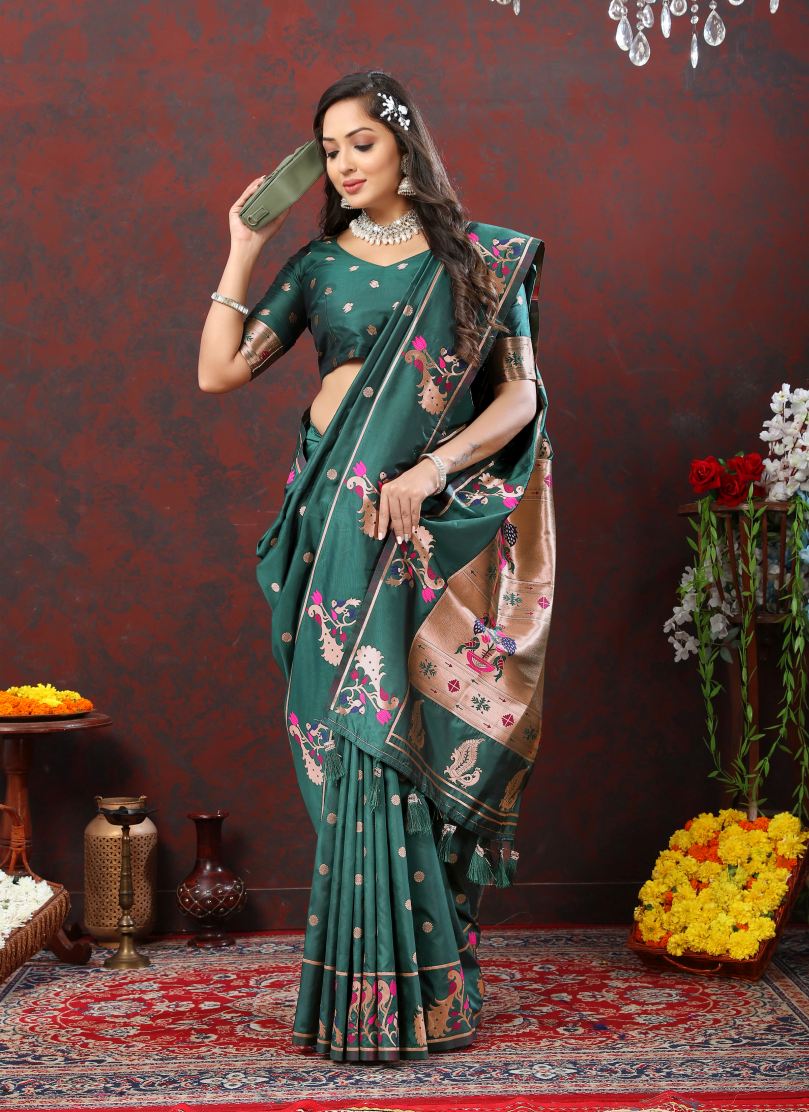 Catalog Designer Saree