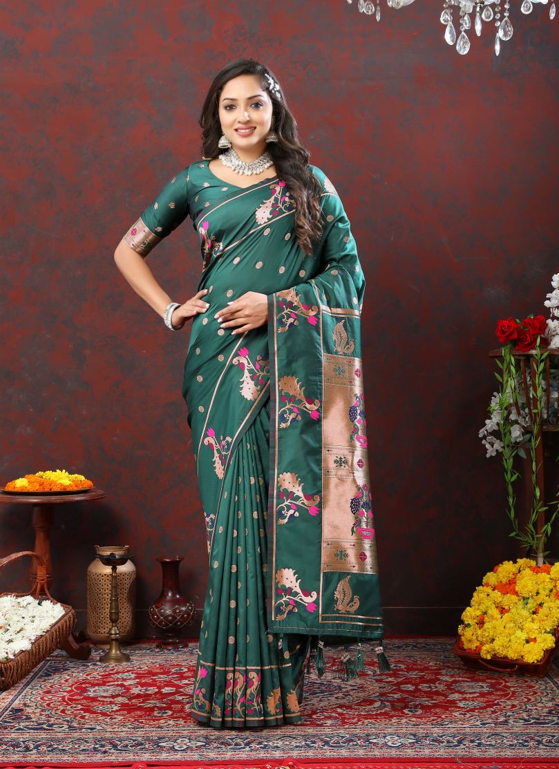 Catalog Designer Saree